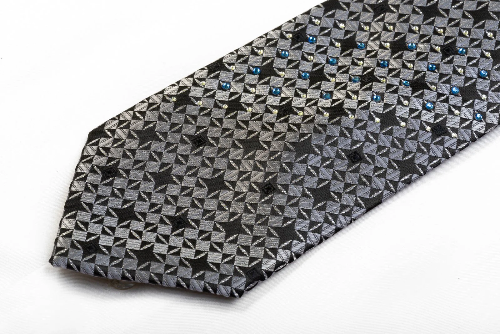 Armarichi Men's Rhinestone Silk Necktie Silver Geometric On Black With Silver Sparkles - Image 3