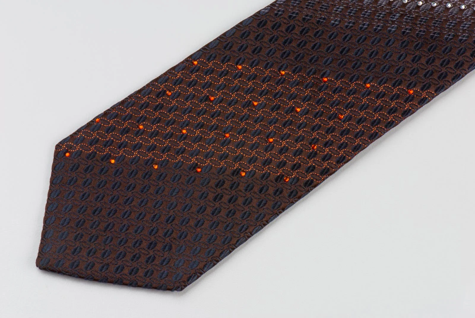 Austin Reed Men's Silk Rhinestone Tie Elegant Oval Pattern On Brown With Copper Sparkles - Image 3