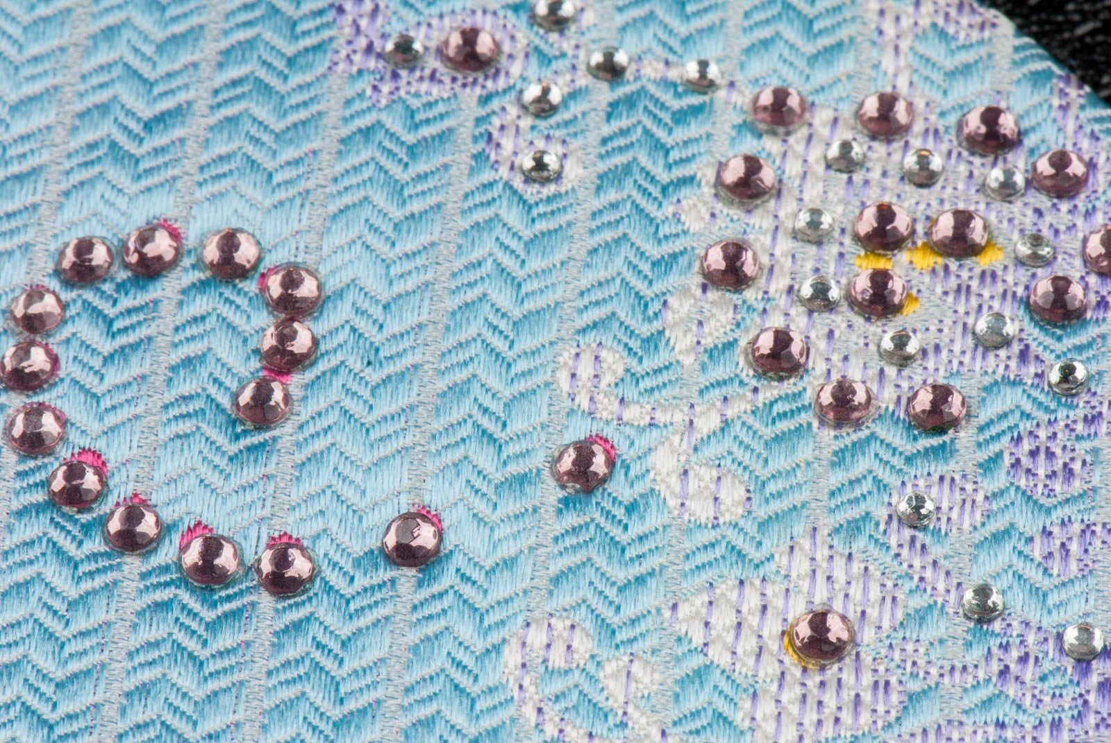Beverly Hills Polo Club Rhinestone Silk Neck Tie Floral Design On Light Blue - Image 4