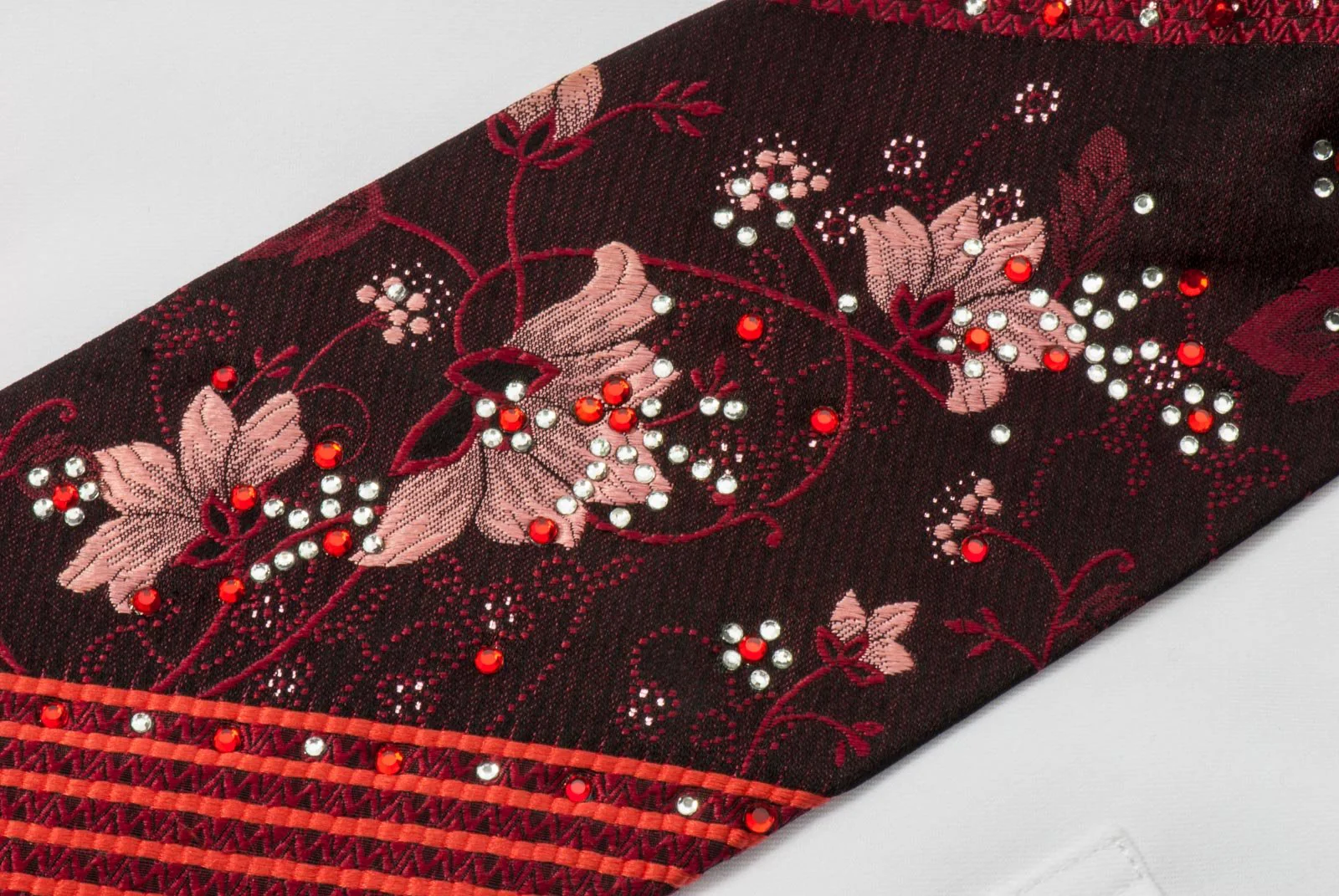 Charles de Alma Crystal Rhinestone Necktie Floral & Stripes On Burgundy With Sparkles - Image 3