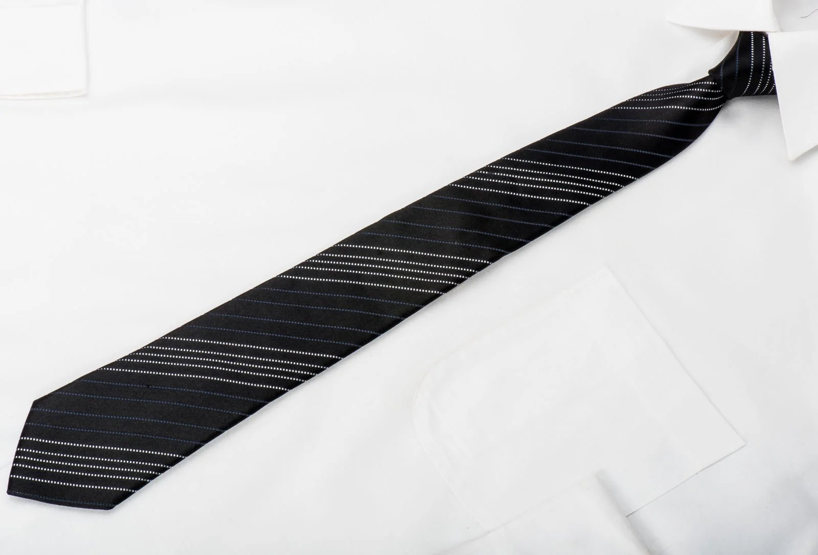 Comodo Mens Silk Skinny Tie Silver Stripes On Black - Image 5
