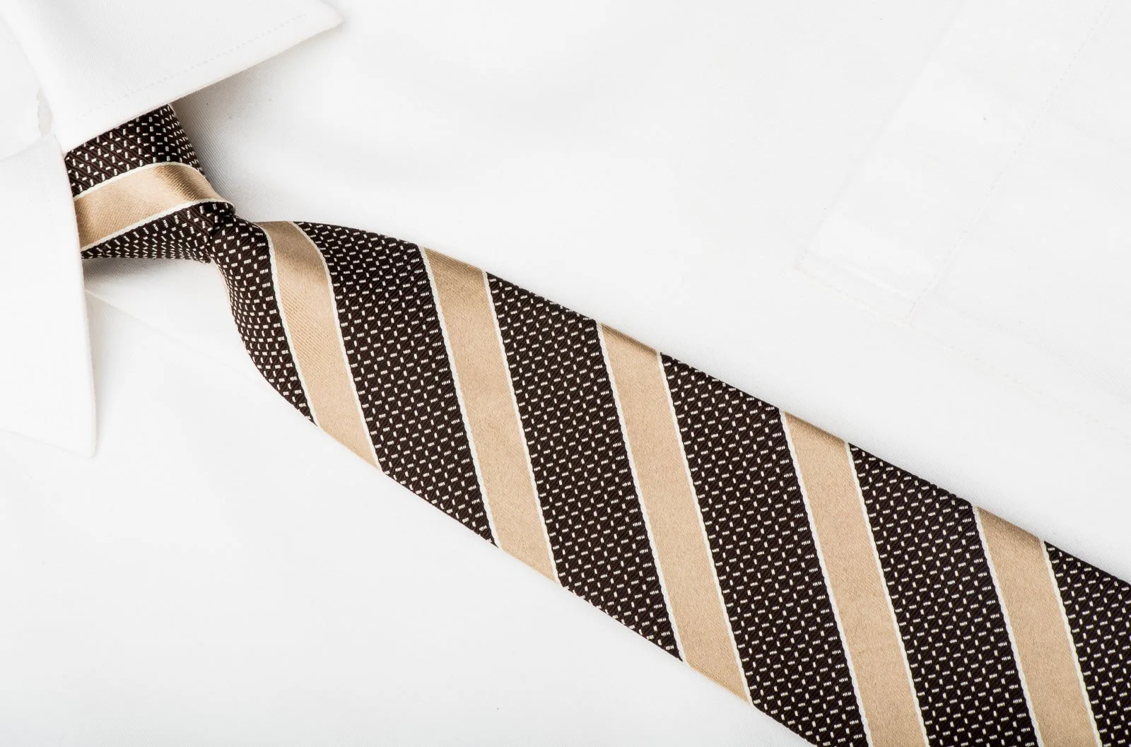 Cremona Men's Silk Skinny Necktie Gold Striped On Dark Brown - Image 2