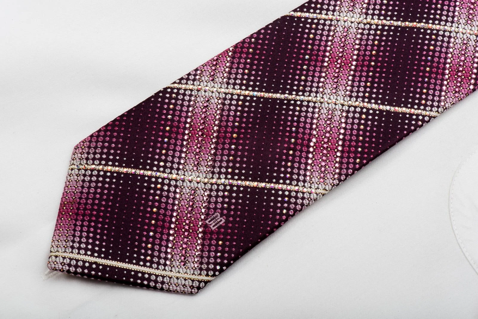 Daks Men's Rhinestone Silk Necktie Pink Dots & Stripes On Burgundy With Sparkles - Image 3