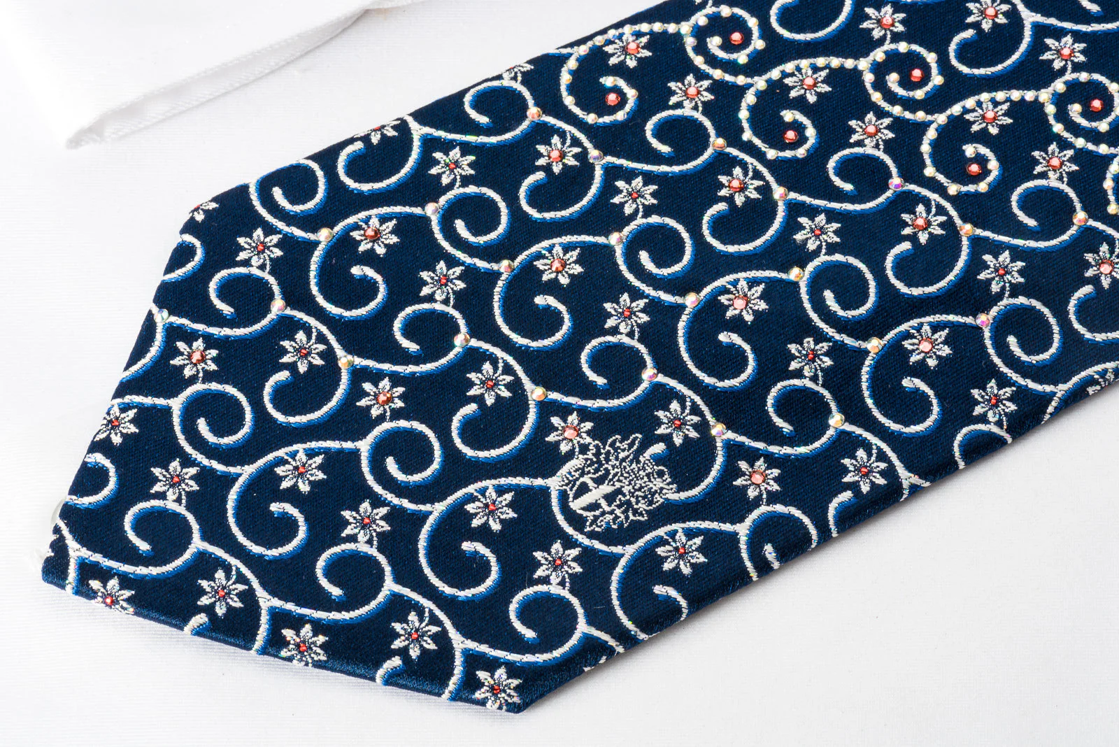 Daks Rhinestone Silk Necktie Silver Floral Scrolls On Blue With Silver Sparkles - Image 6