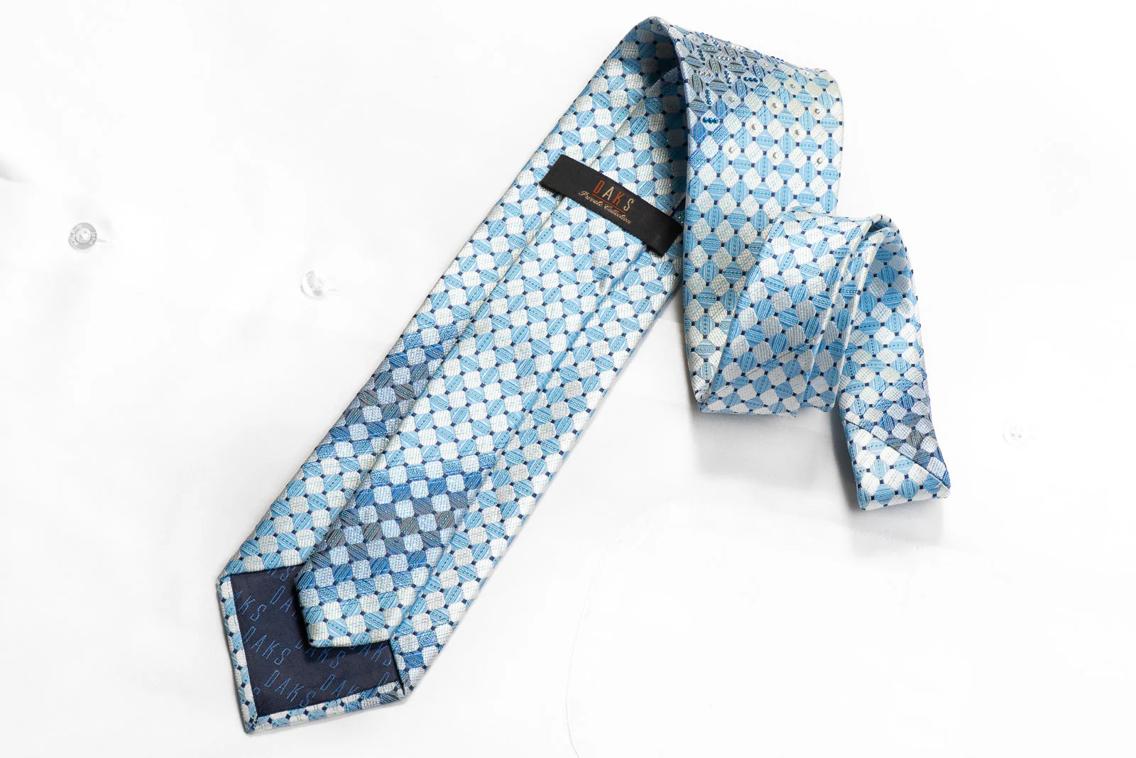 Daks Rhinestone Silk Tie Light Blue Silver Checkered With Metallic Blue Sparkles - Image 5