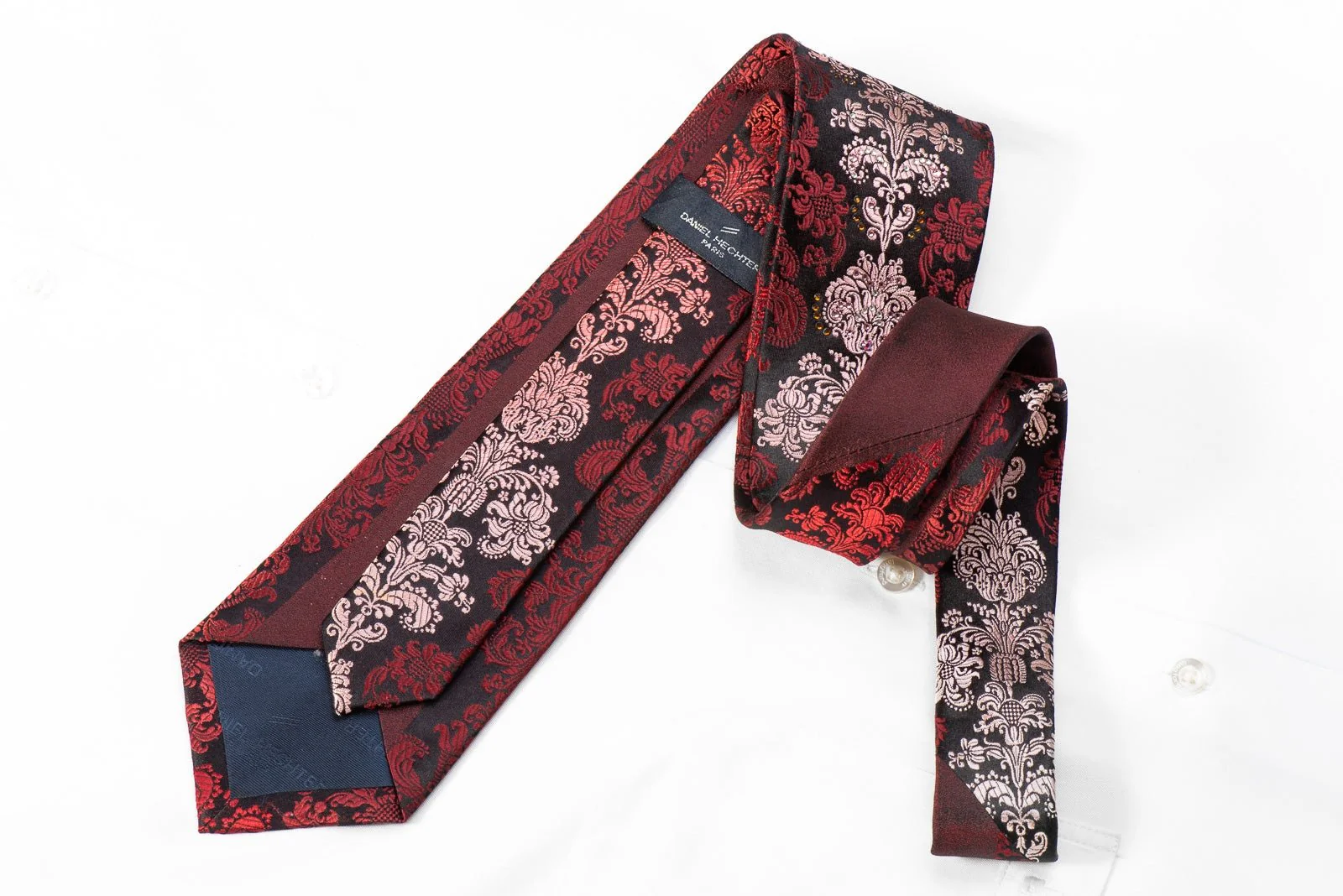 Daniel Hechter Men's Crystal Silk Necktie Burgundy Damask On Black - Image 5