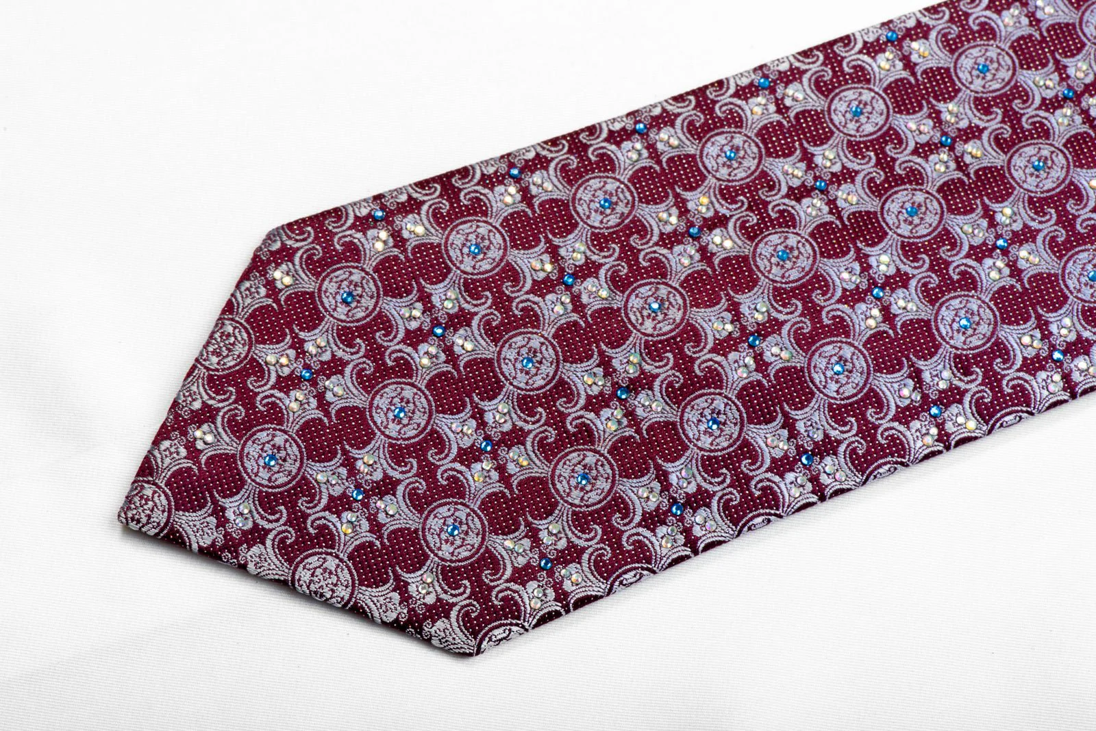 Daniel Hechter Rhinestone Silk Tie Blue Damask On Burgundy With Silver Sparkles - Image 3