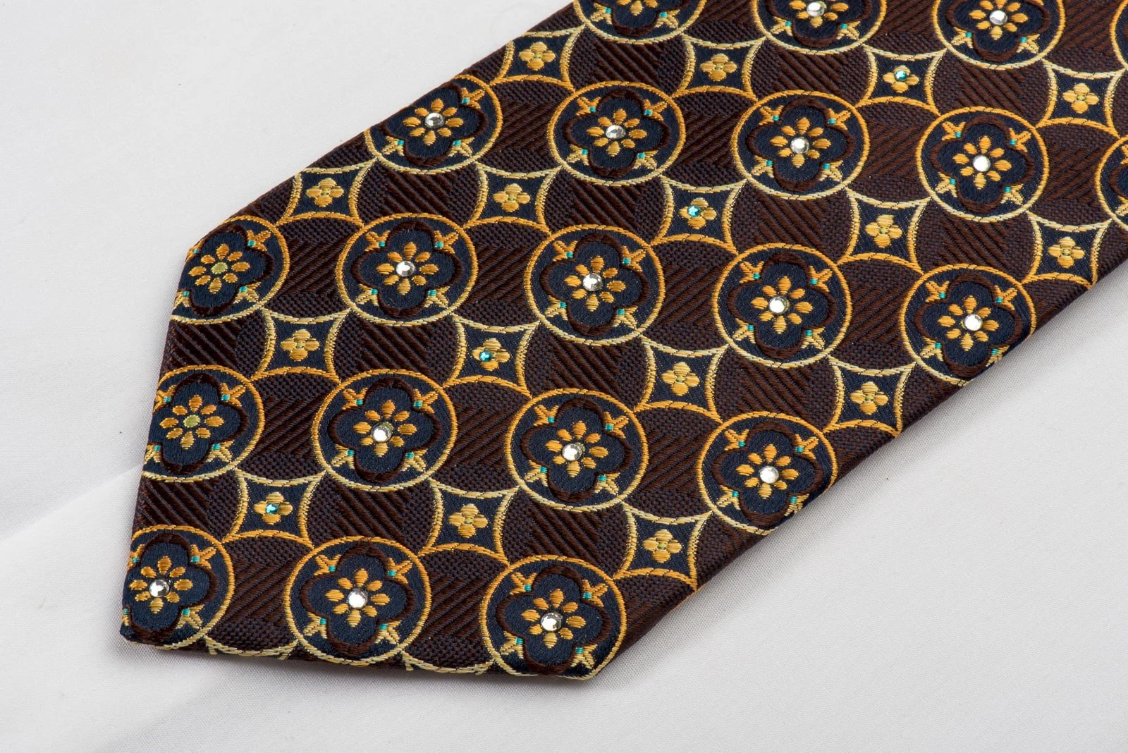 Elegance Mens Rhinestone Tie Orange Interlocking Circles On Brown Silk - Image 2