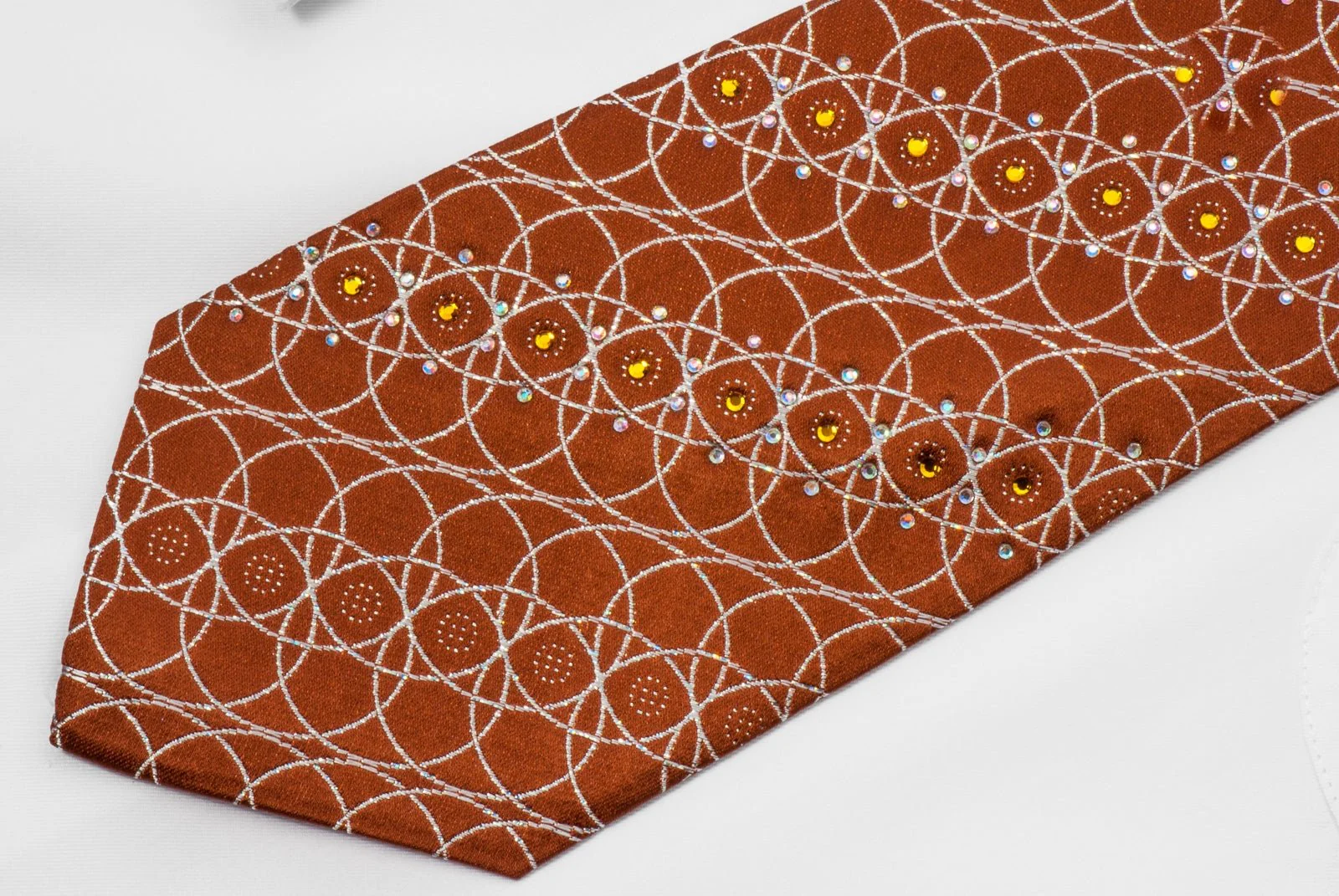 Elegance Rhinestone Necktie Silver Interlocking Circles On Brown With Silver Sparkles - Image 3
