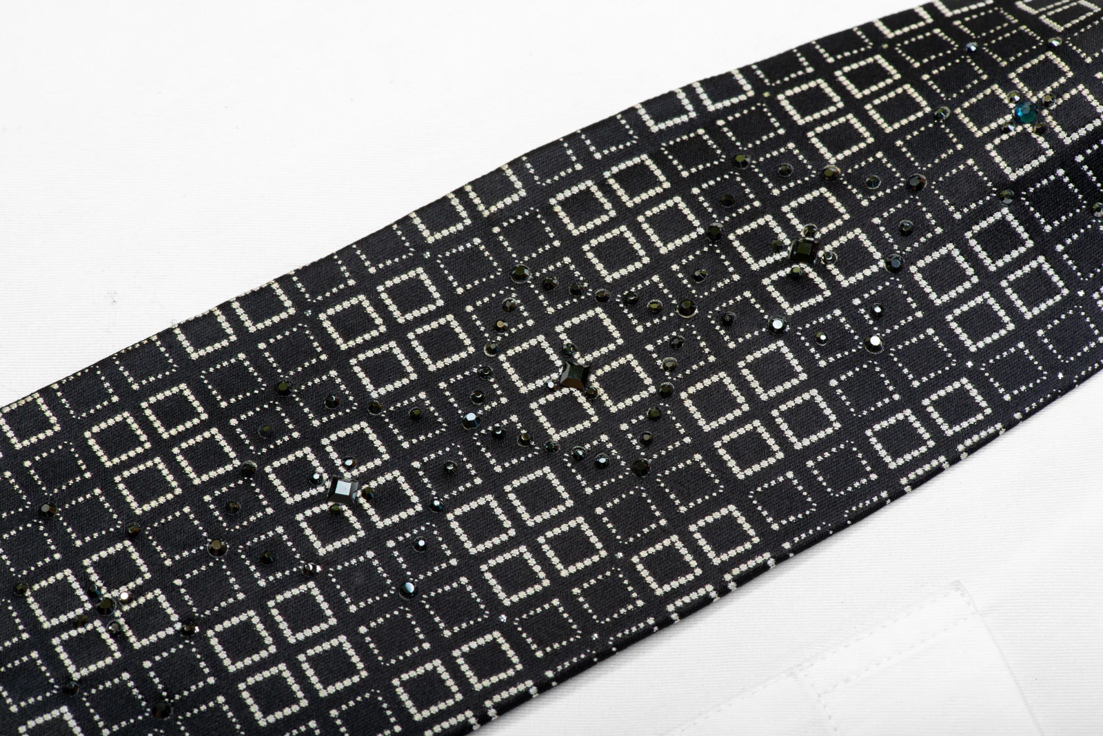 Elegance Silk Tie Silver Squares On Black With Sparkles - Image 4