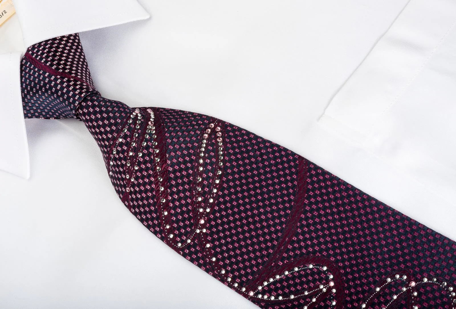 Elle Homme Bling Rhinestone Silk Necktie Scrolls On Purple With Silver Sparkles - Image 4