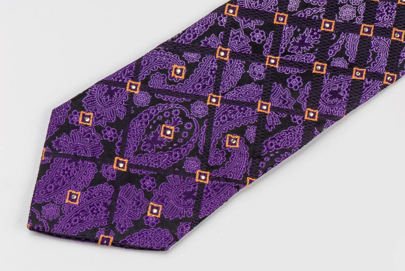 Elle Homme Men's Silk Rhinestone Tie Damask & Geometric On Purple Necktie - Image 7