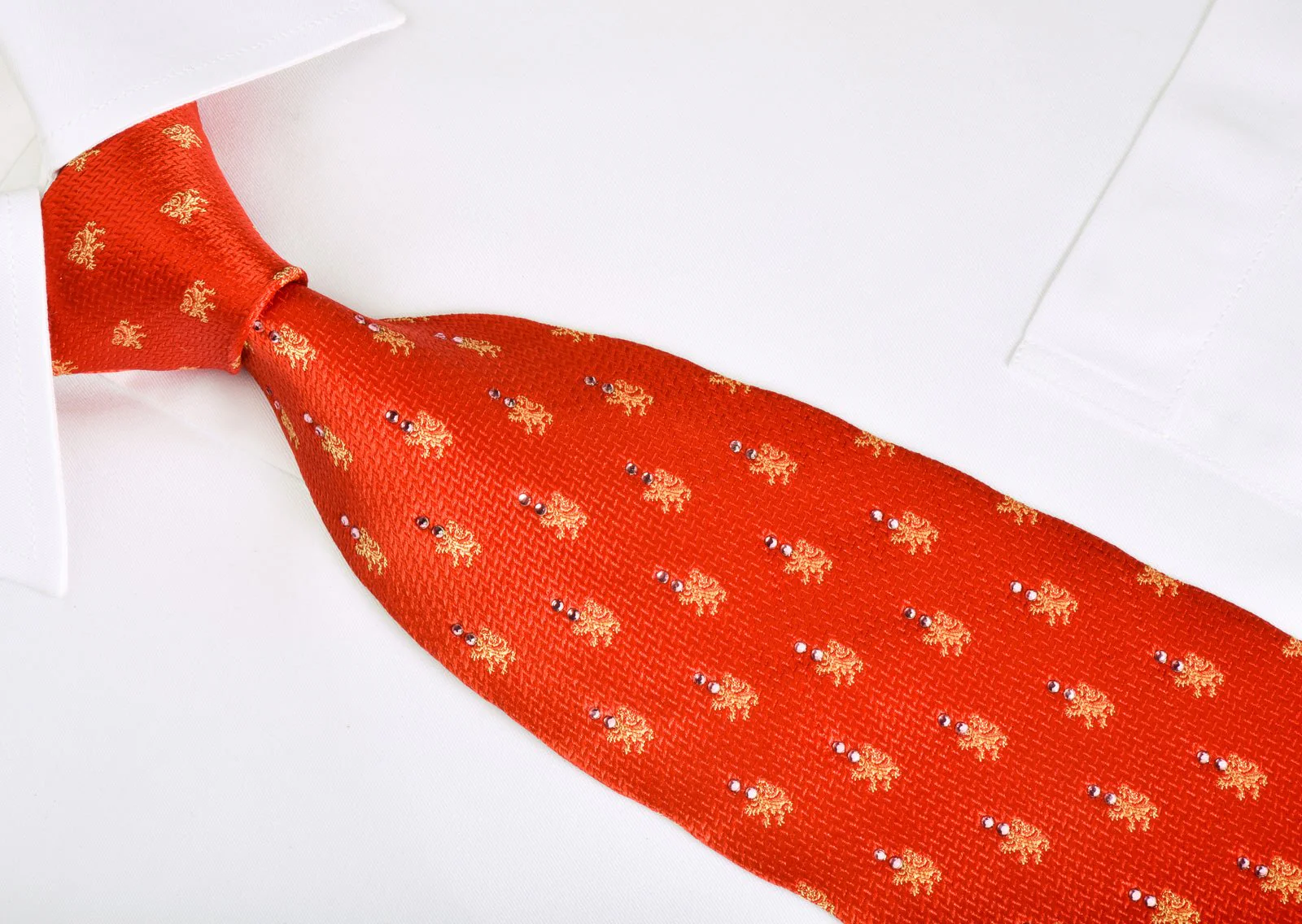 Elle Homme Rhinestone Silk Necktie Gold Lions On Red With Gold Sparkles - Image 4