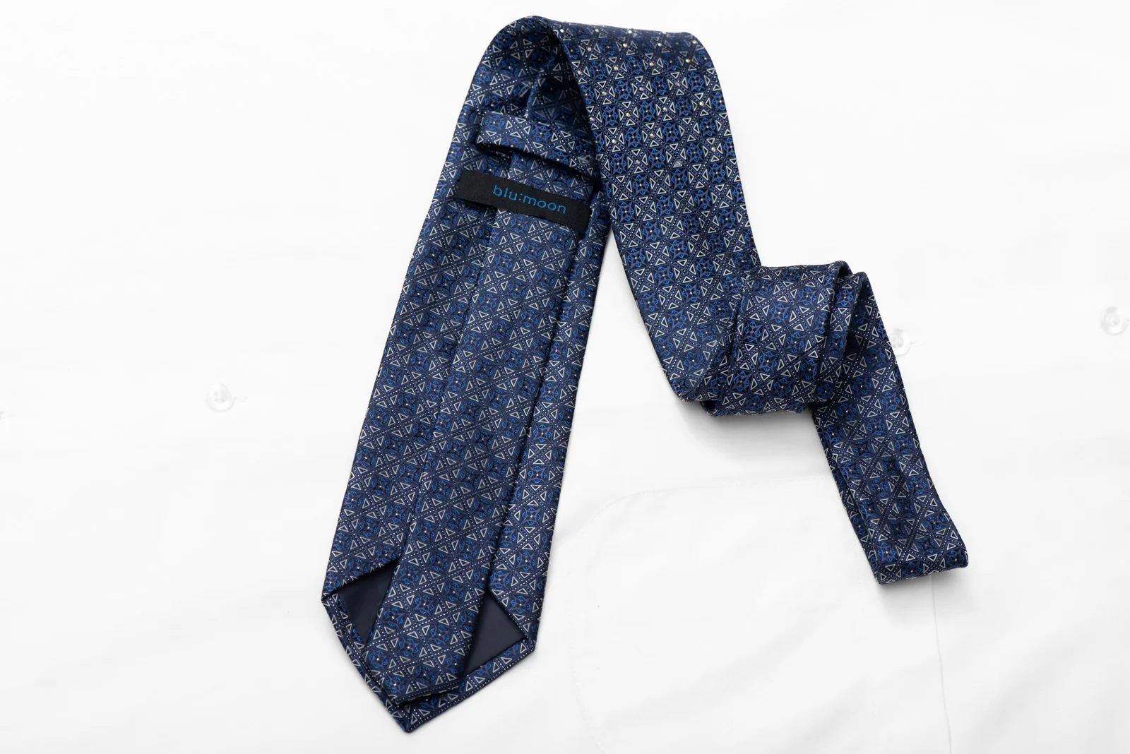 Geometric On Blue Rhinestone Necktie With Silver Sparkles - Image 4