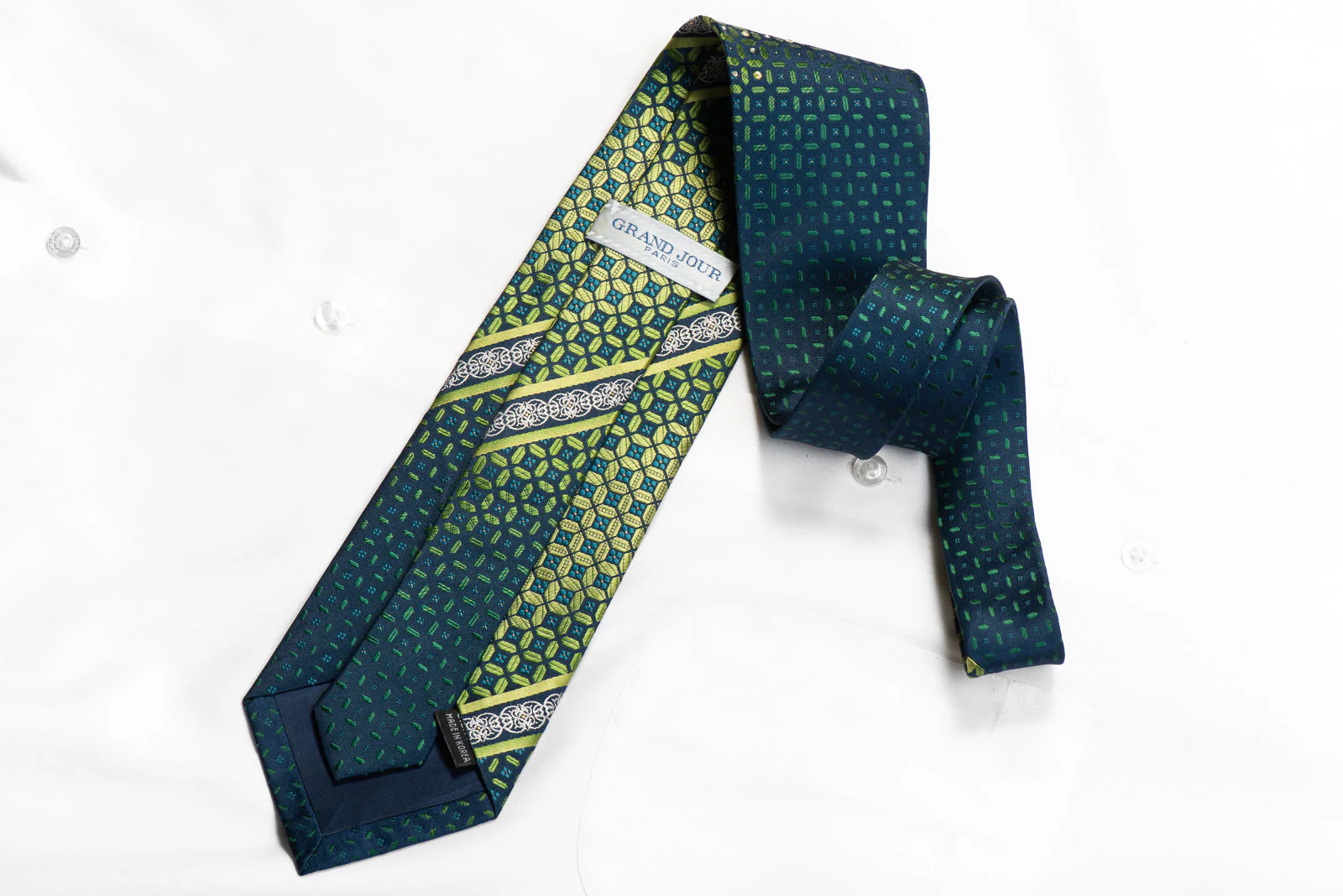 Grand Jour Rhinestone Silk Necktie Green Geometric On Blue With Sparkles - Image 4