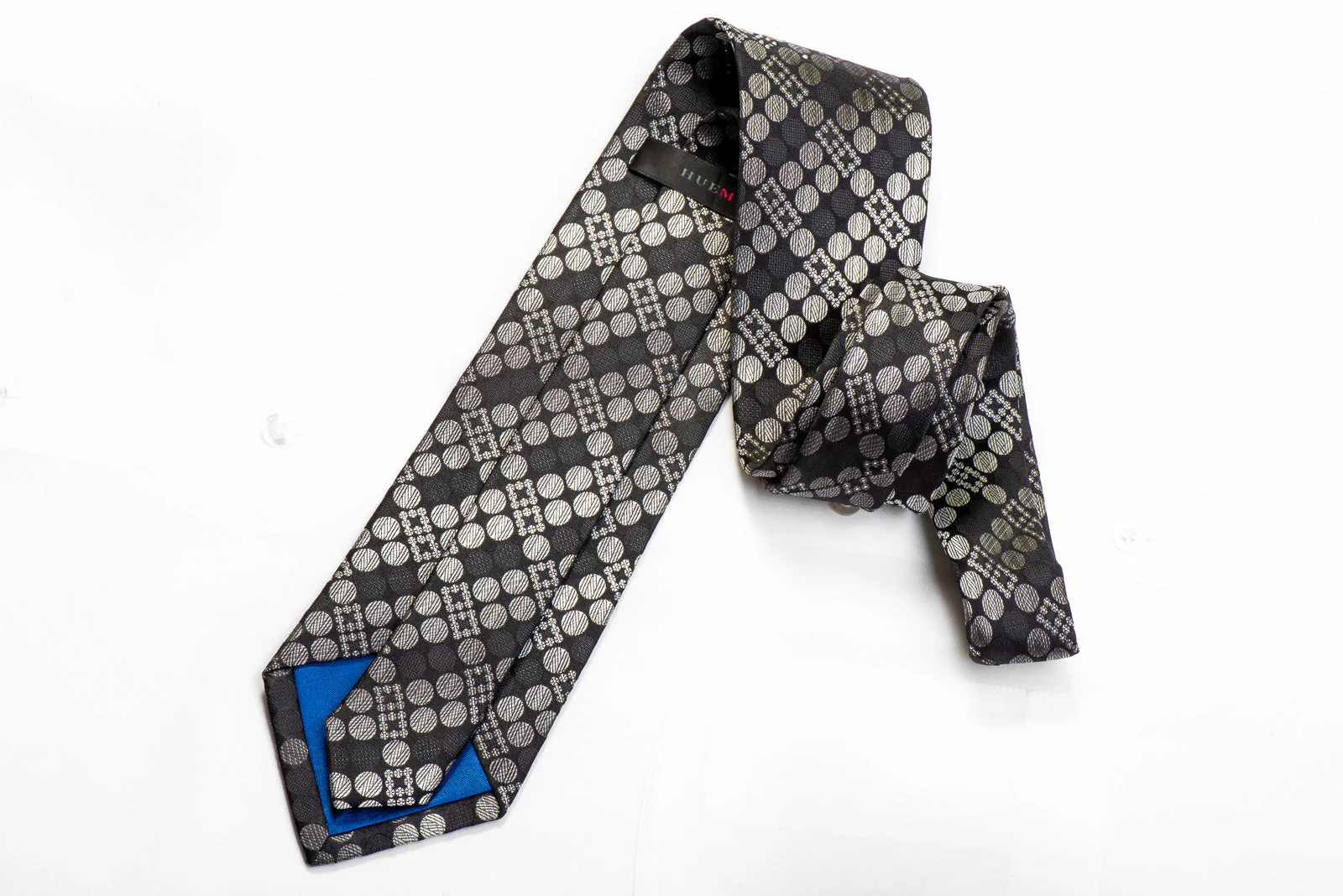 Huem Men's Black Silk Necktie Silver Geometric Circles On Black With Silver Sparkles - Image 5