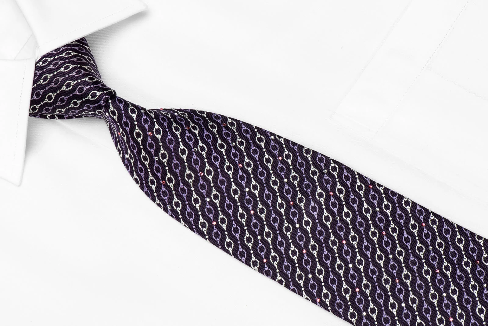 Interlocking Chain On Purple Crystal Tie Sparkling With Rhinestones - Image 4