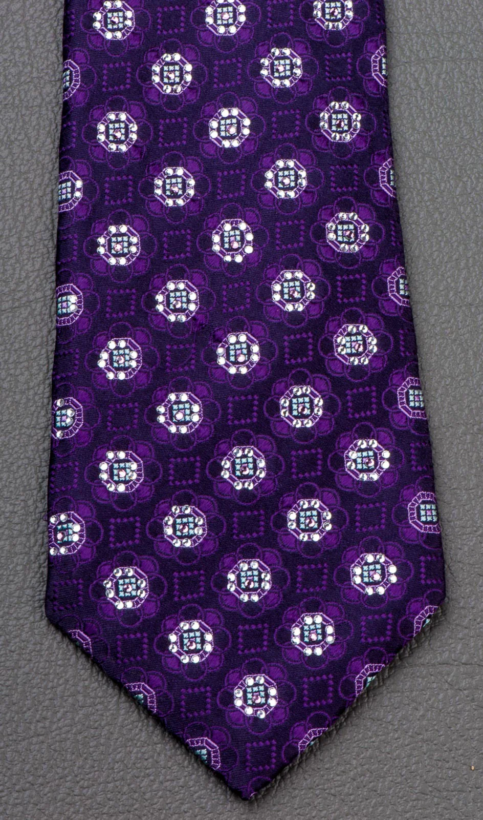 Indian Homme Rhinestone Silk Neck Tie Geometric Design On Purple 3 1/4 Inch - Image 6