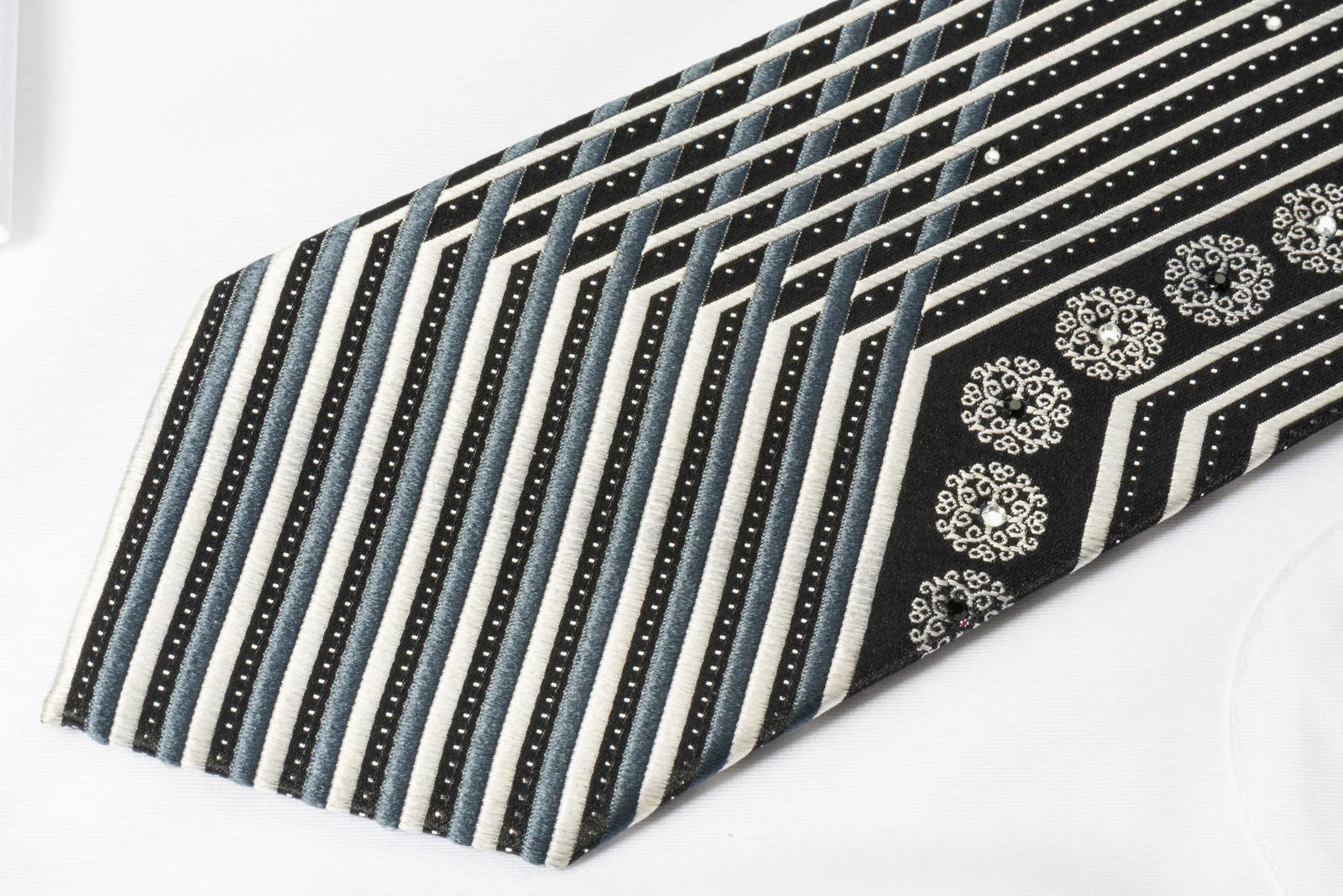 Klaus Raam Mens Silk Rhinestone Necktie Silver Black Striped With Silver Sparkles - Image 5
