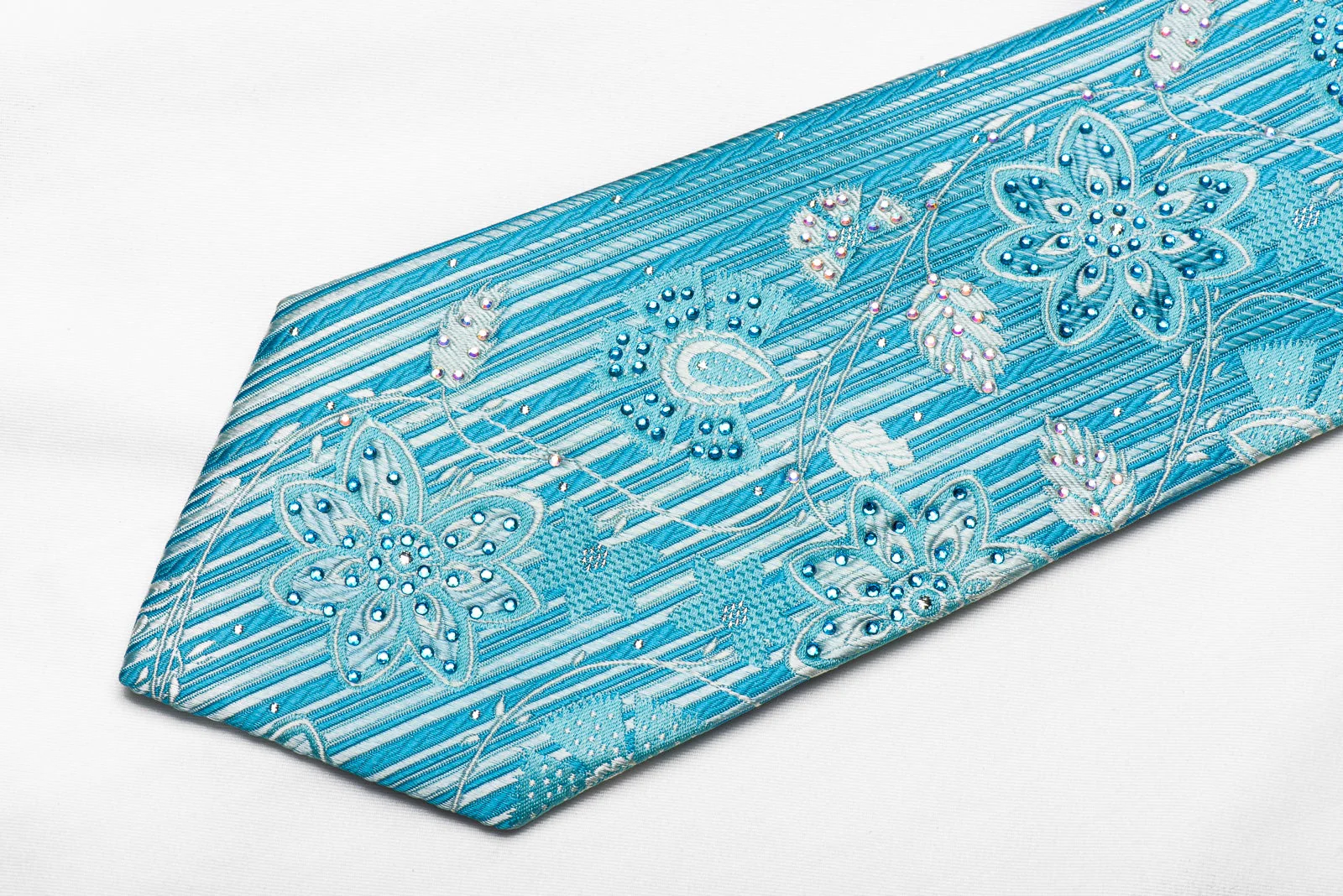Leslie Vince Men's Crystal Silk Necktie Floral On Pale Blue With Silver Sparkles - Image 3