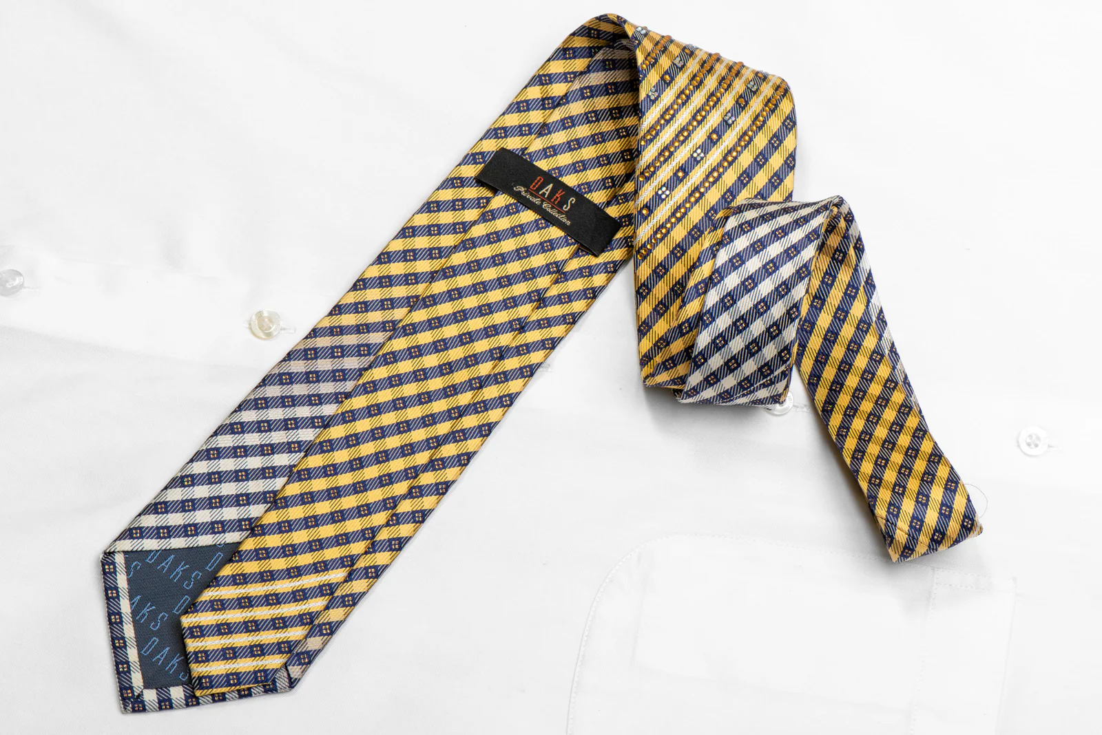 Yellow Blue Silver Plaid Rhinestone Necktie With Silver Sparkles - Image 4