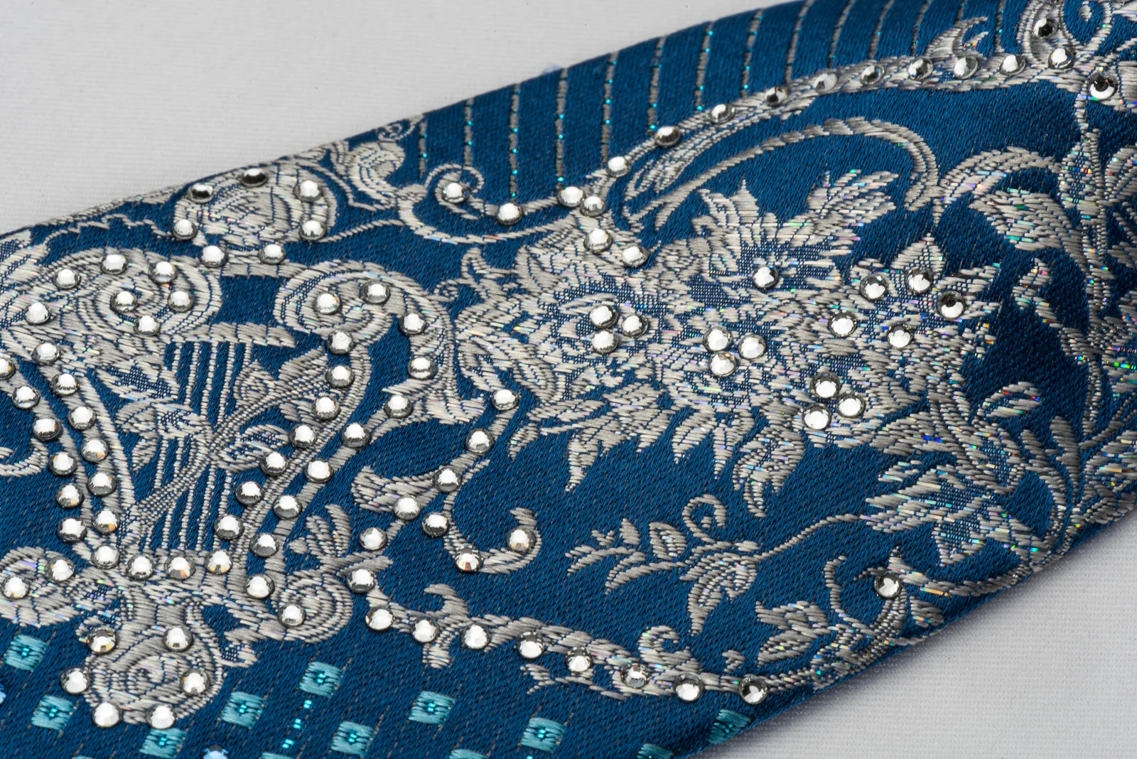 Metro City Rhinestone Tie Silver Scrolls On Blue With Silver Sparkles - Image 4