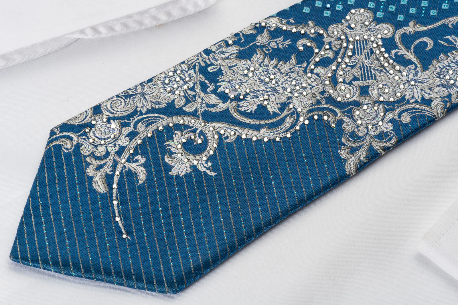 Metro City Rhinestone Tie Silver Scrolls On Blue With Silver Sparkles - Image 7