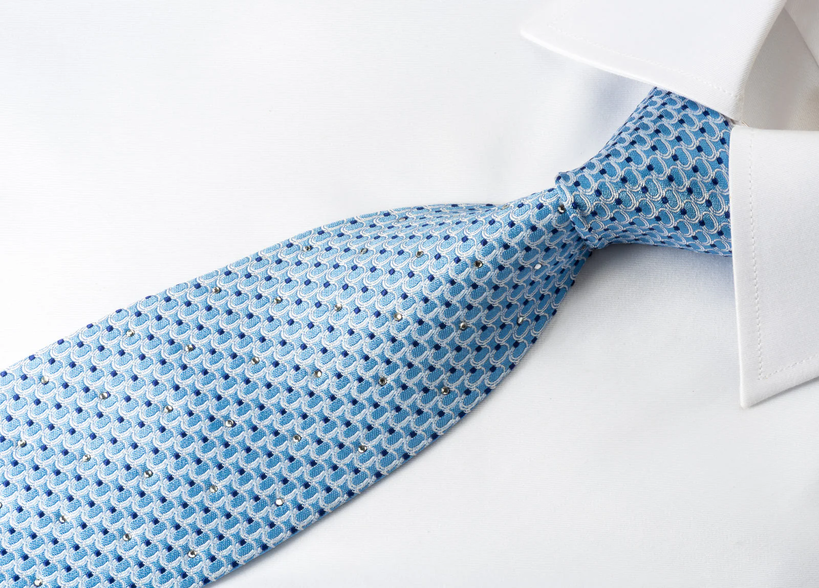 Nina Ricci Elegant Silk Tie Silver Circles On Blue With Crystal Rhinestones - Image 3