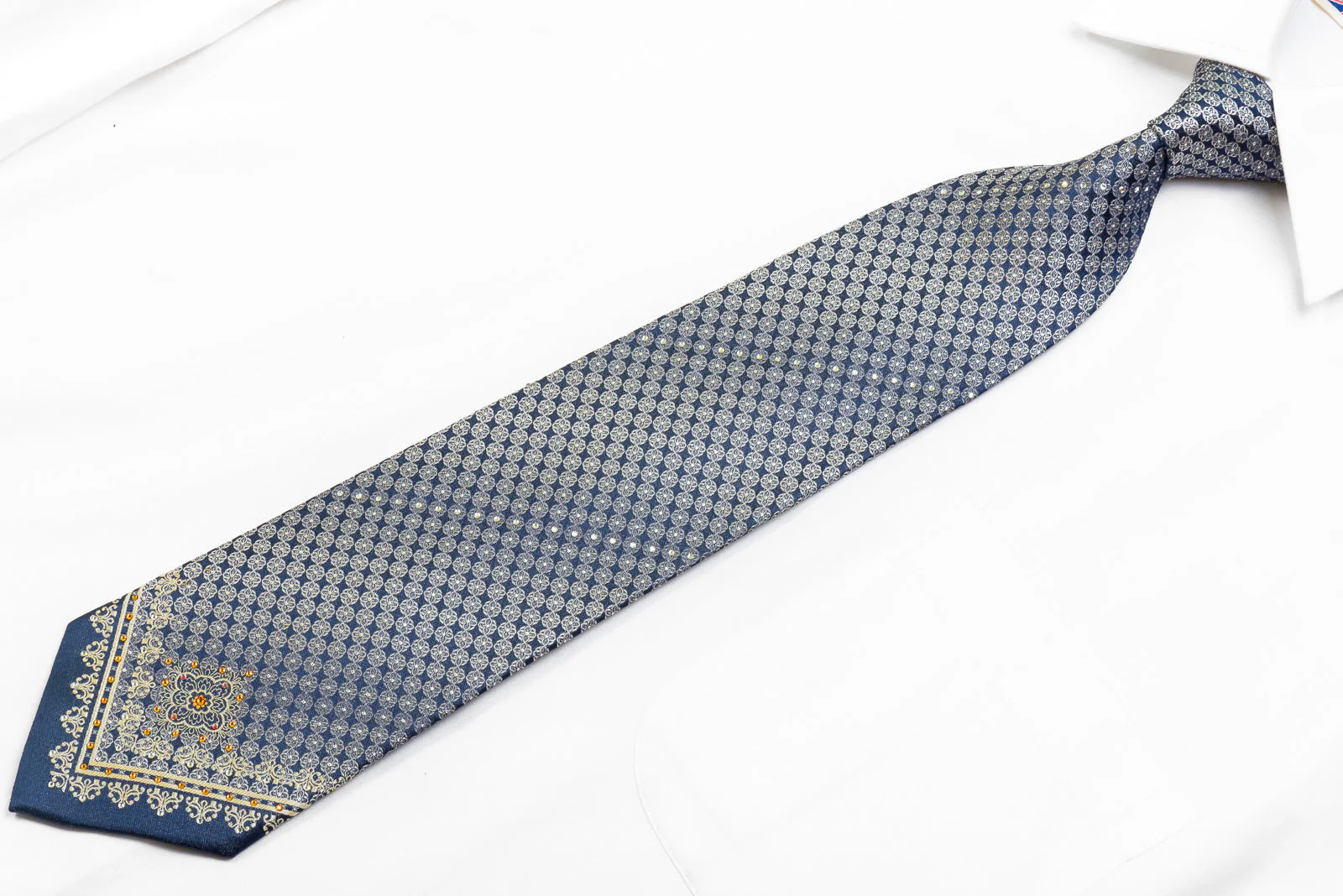 Nina Ricci Men's Rhinestone Silk Necktie Silver Quatrefoil On Navy With Sparkles - Image 3