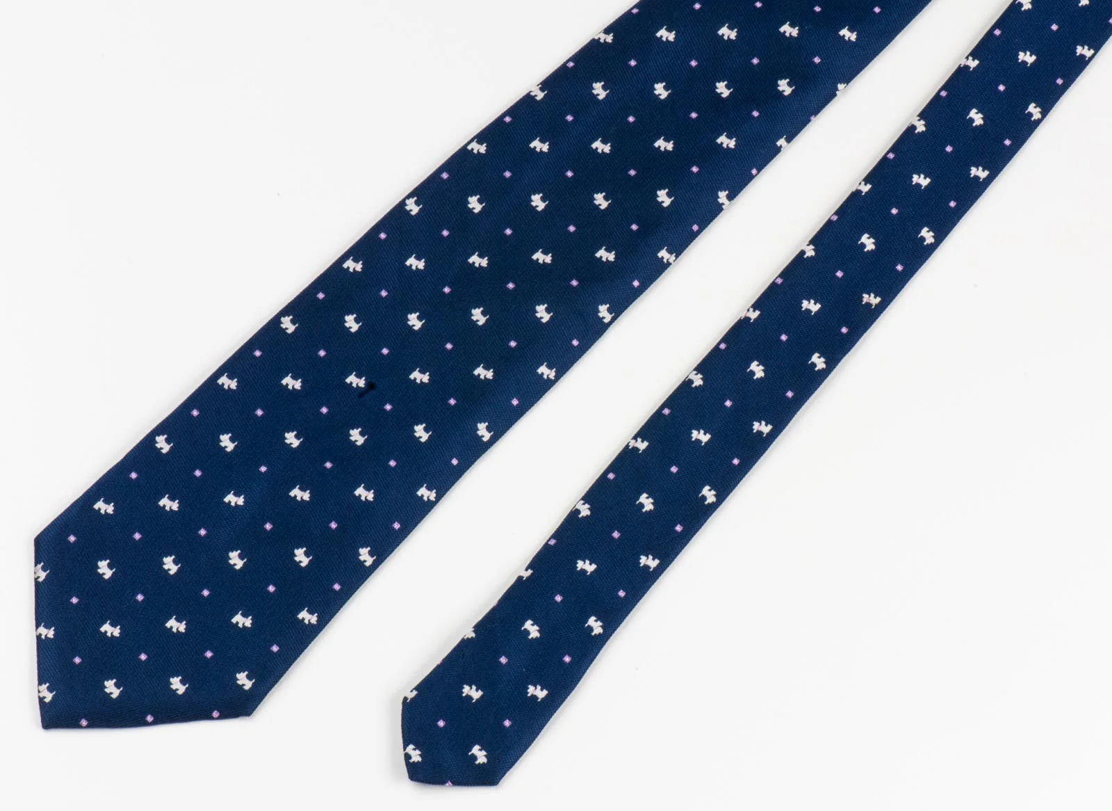 Nina Ricci Men's Silk Neck Tie Scottie Dogs On Navy Blue With Silver Sparkles - Image 5