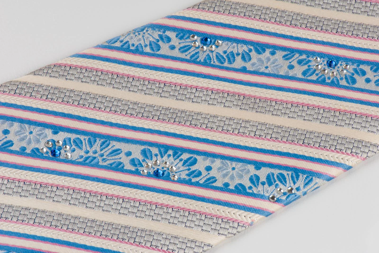 Nina Ricci Men's Silk Rhinestone Neck Tie Blue Floral Silver Striped On White Whith Silver Sparkles - Image 5