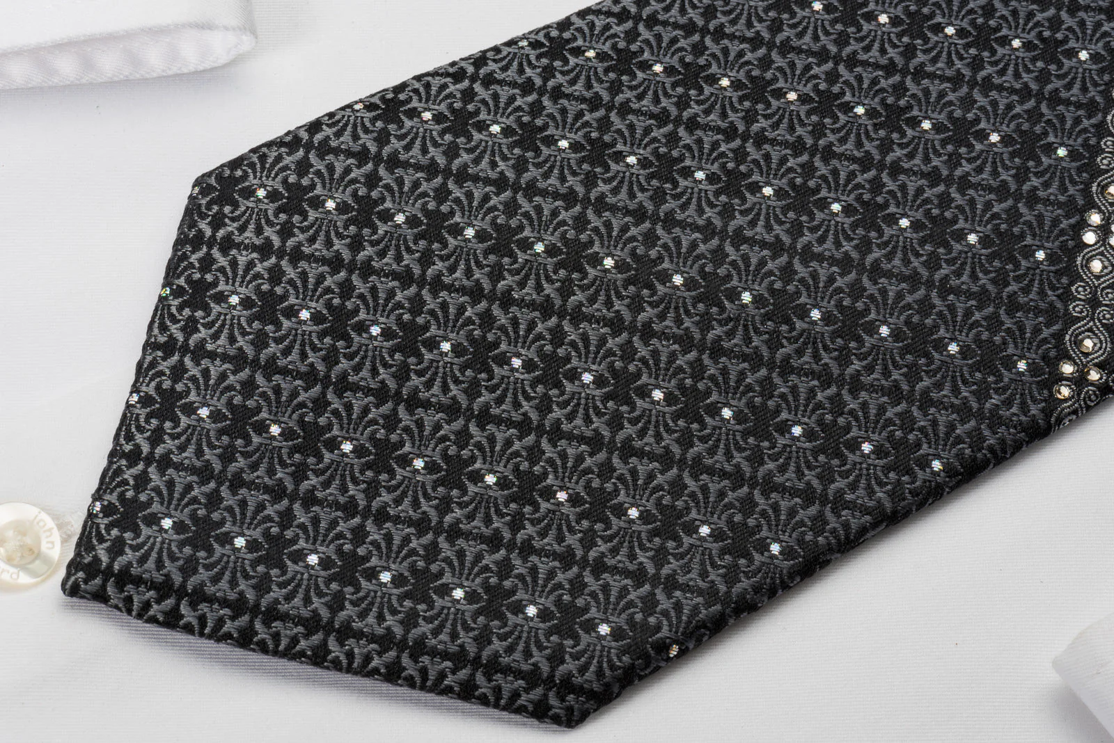 Nina Ricci Rhinestone Necktie Silver Fleur De Lis On Black With Silver Sparkles - Image 6
