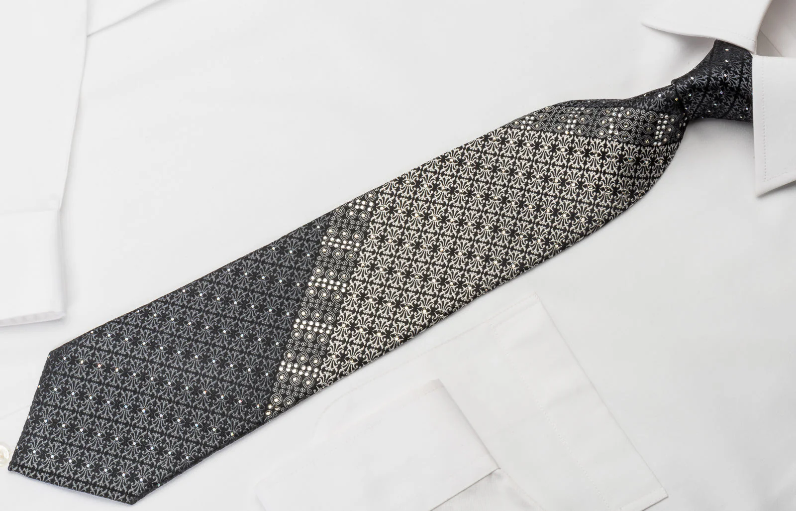 Nina Ricci Rhinestone Necktie Silver Fleur De Lis On Black With Silver Sparkles - Image 7