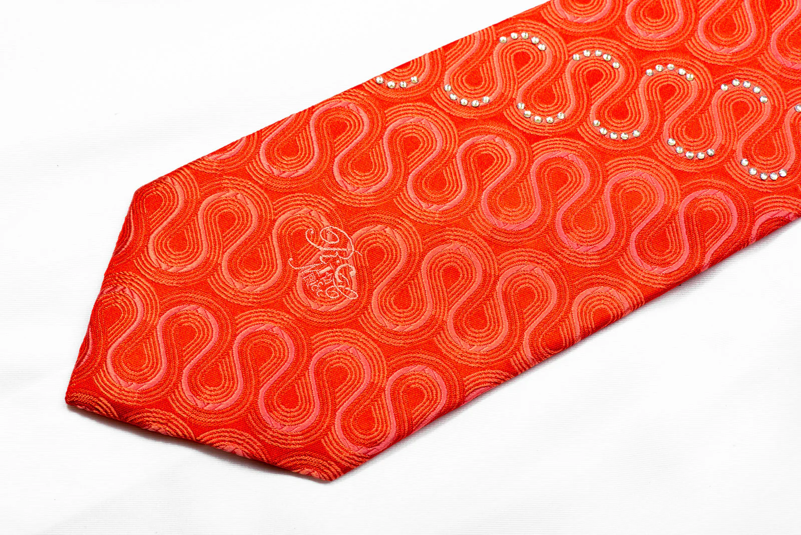 Nina Ricci Rhinestone Tie Geometric Scrolls On Red - Image 3