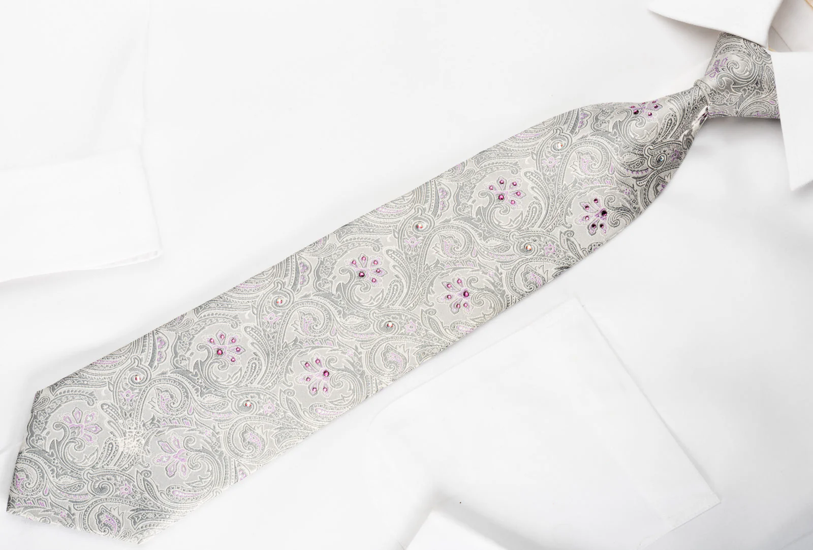 Nina Ricci Silk Rhinestone Necktie Anthemion On Silver With Sparkles - Image 4