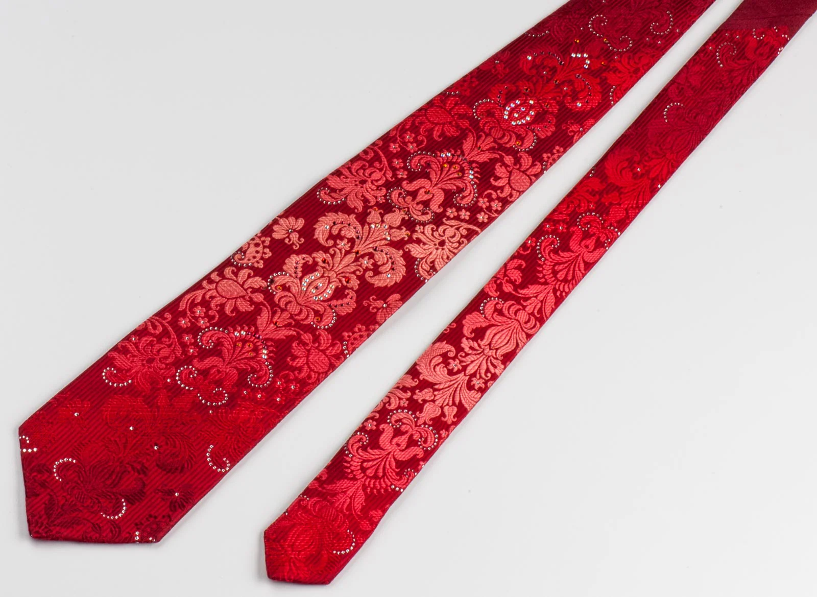 Paco Rabanne Men's Silk Neck Tie Damask On Red With Rhinestones & Sparkles - Image 3