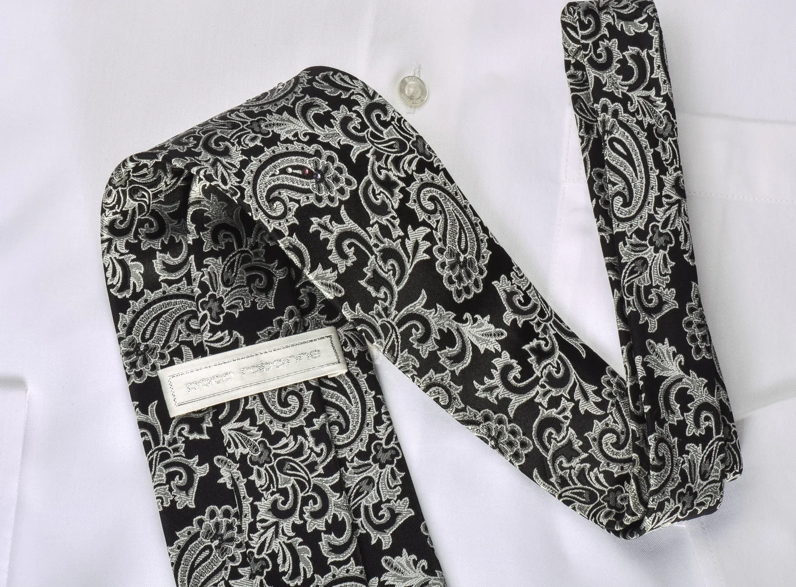Paco Rabanne Rhinestone Necktie Silver Baroque Paisley On Black - Image 4