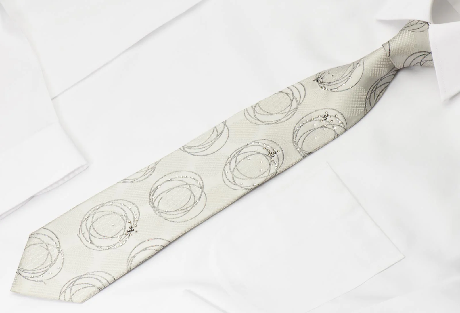 Paco Rabanne Rhinestone Tie Geometric Silver Circles On White With Silver Sparkles - Image 4