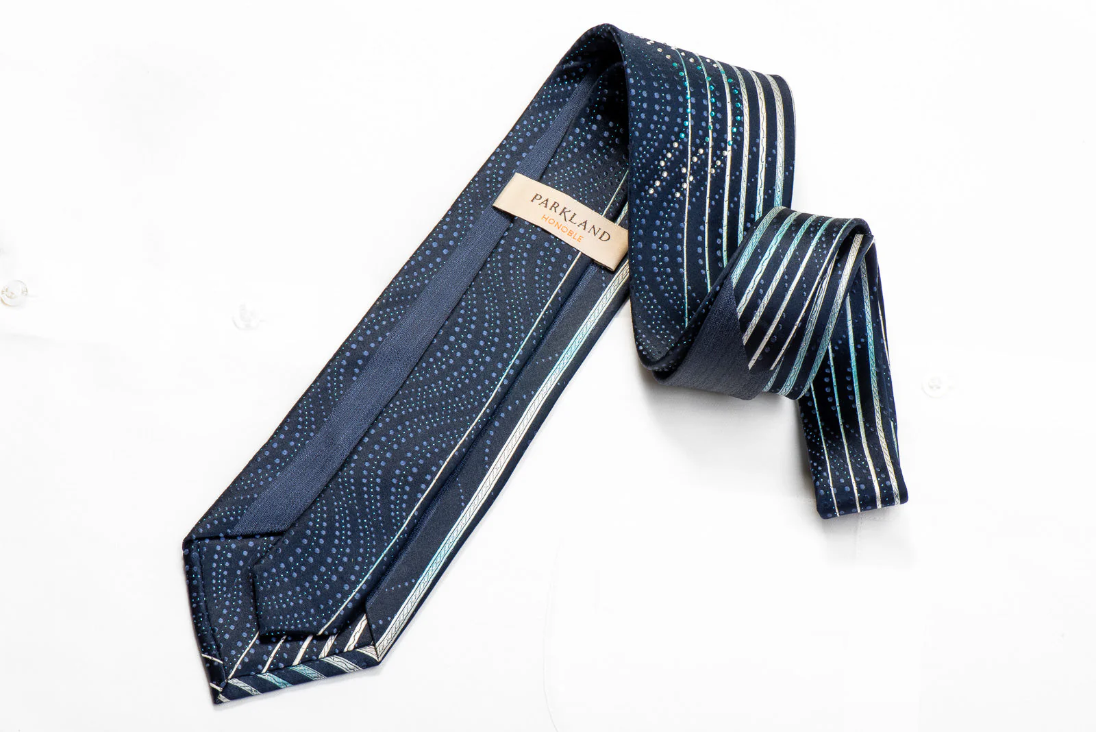 Park Land Mens Rhinestone Tie Vertical Stiped Waves On Blue With Sparkles - Image 4