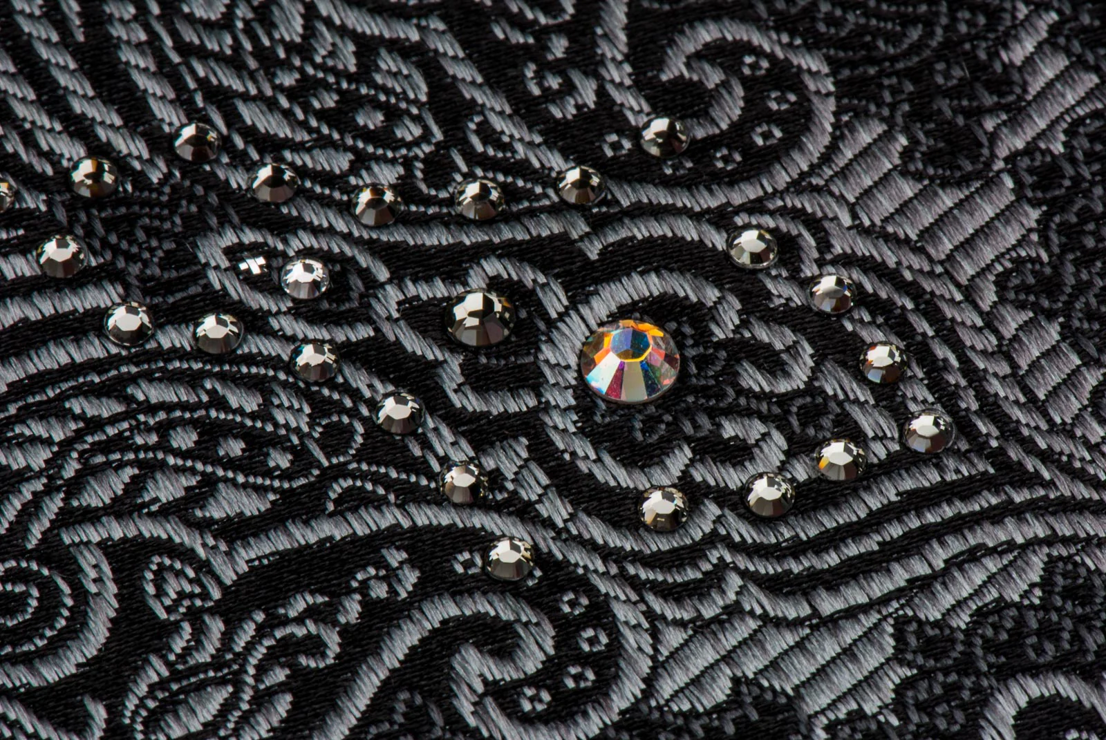 Perry Ellis Rhinestone Silk Neck Tie Silver Damask On Black With Mirrors Classic 3 1/2 Inch - Image 5