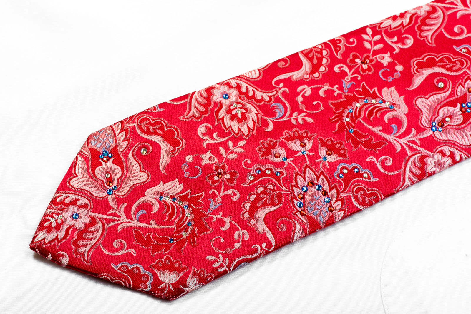 Perry Ellis Rhinestone Silk Necktie Floral Acanthus on Red - Image 3