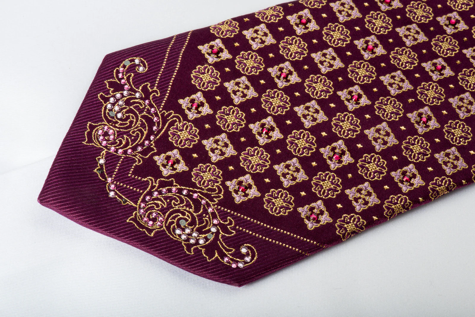 Perry Ellis Rhinestone Silk Necktie Flur de Lis On Purple With Gold Sparkles - Image 4