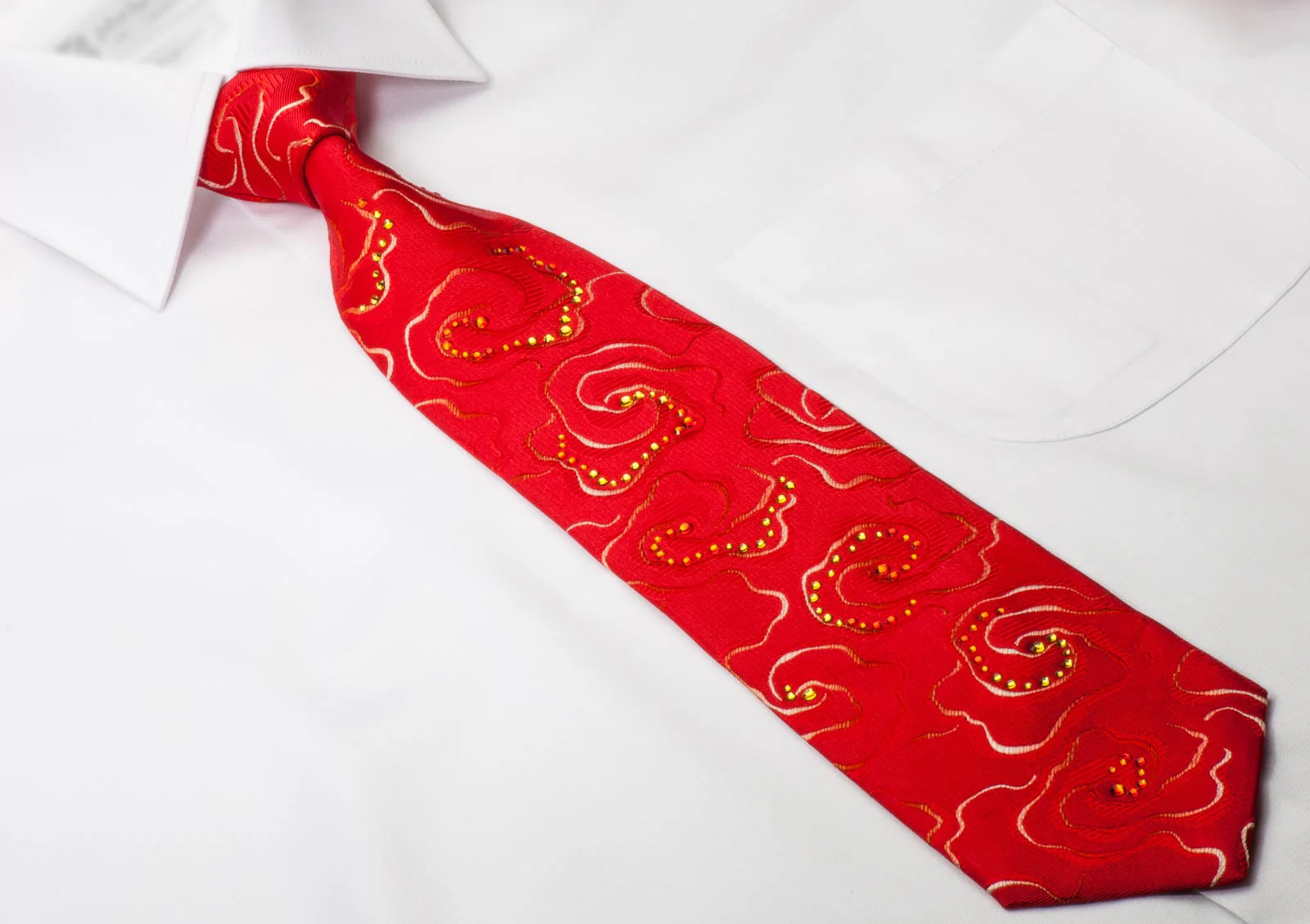 Pierre Cardin Men's Silk Rhinestone Tie Yellow Abstract Waves On Red Necktie - Image 5