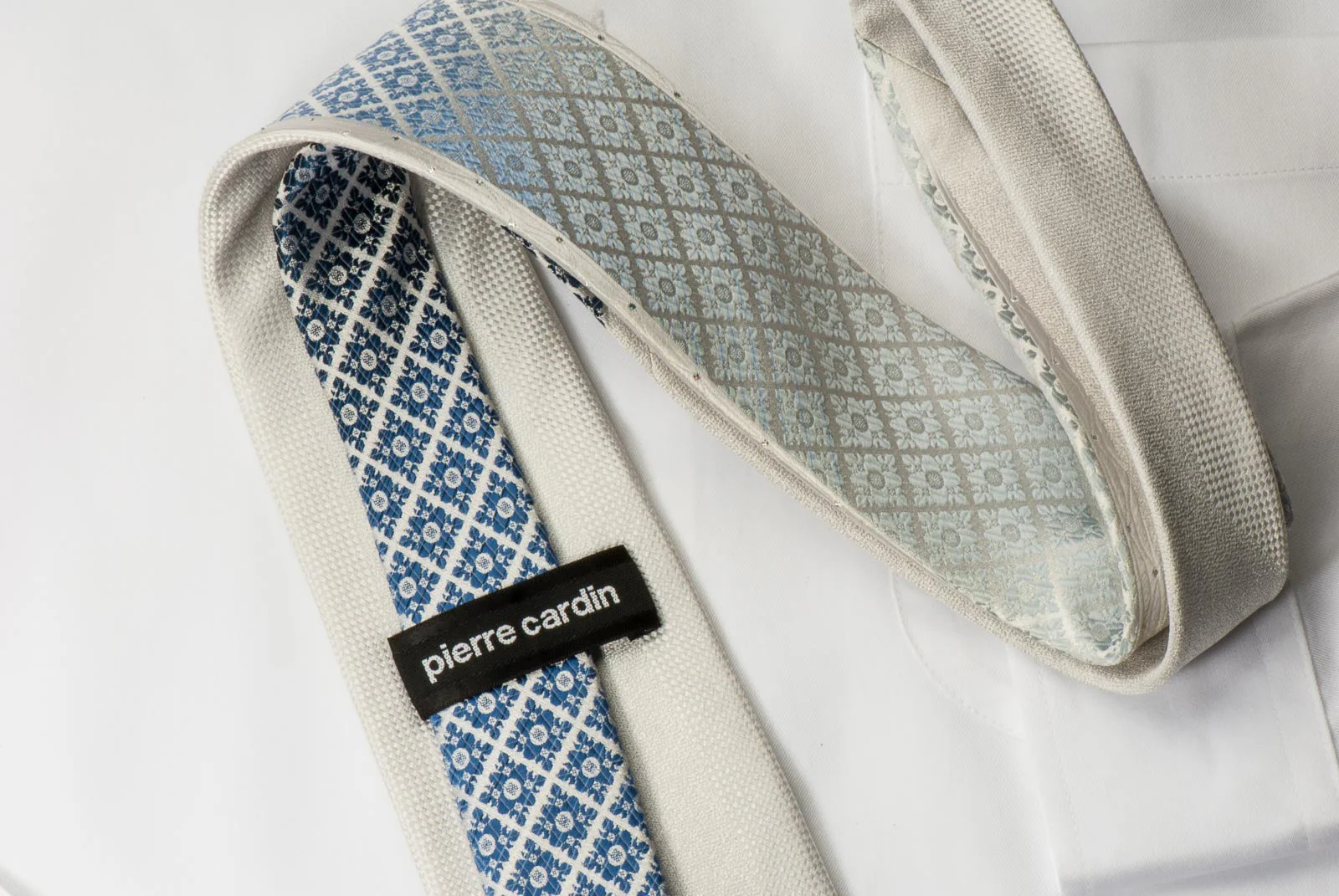 Pierre Cardin Silk Rhinestone Necktie Blue Cartouche On White With Silver Sparkles - Image 3