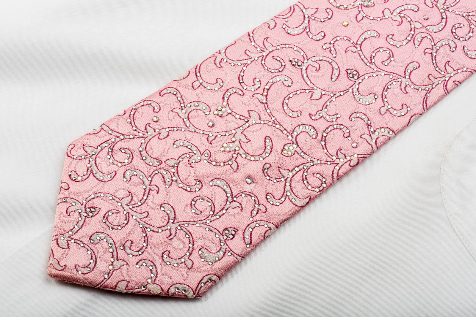 Premierlux Rhinestone Tie Scrolls On Pink With Silver Sparkles - Image 3