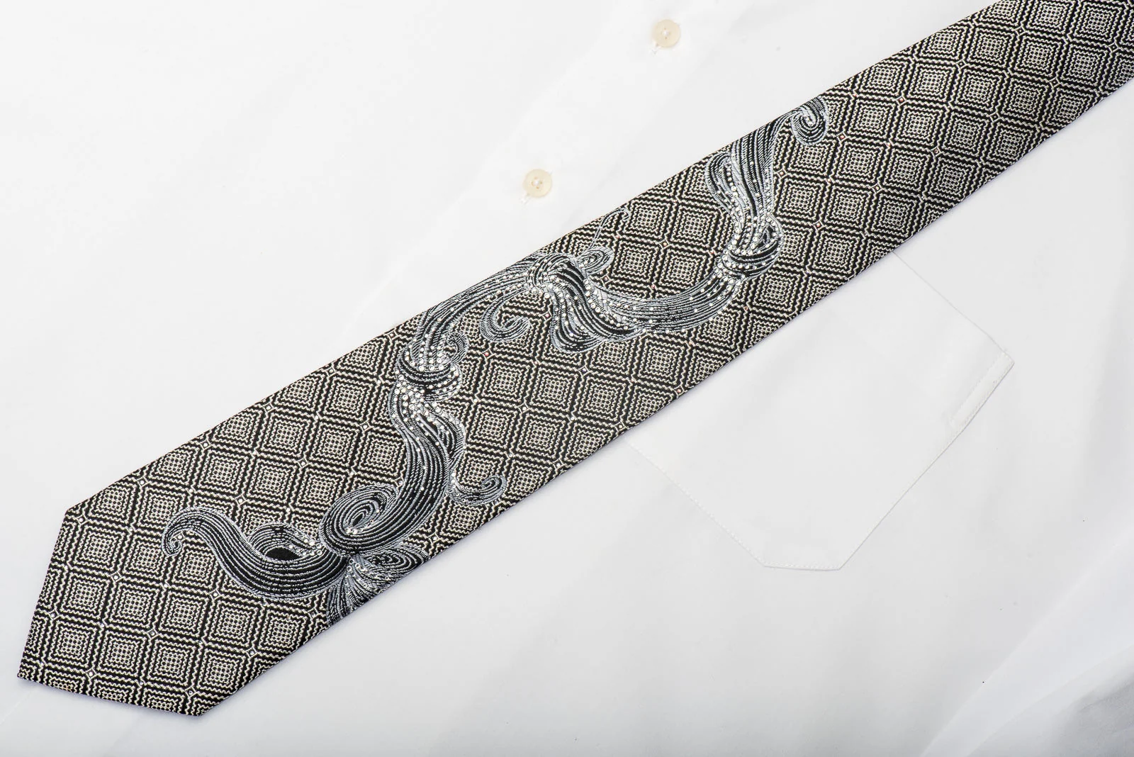 Renoma Men's Silk Tie Silver Checker & Scrolls On Black Sparkling With Rhinestones - Image 6