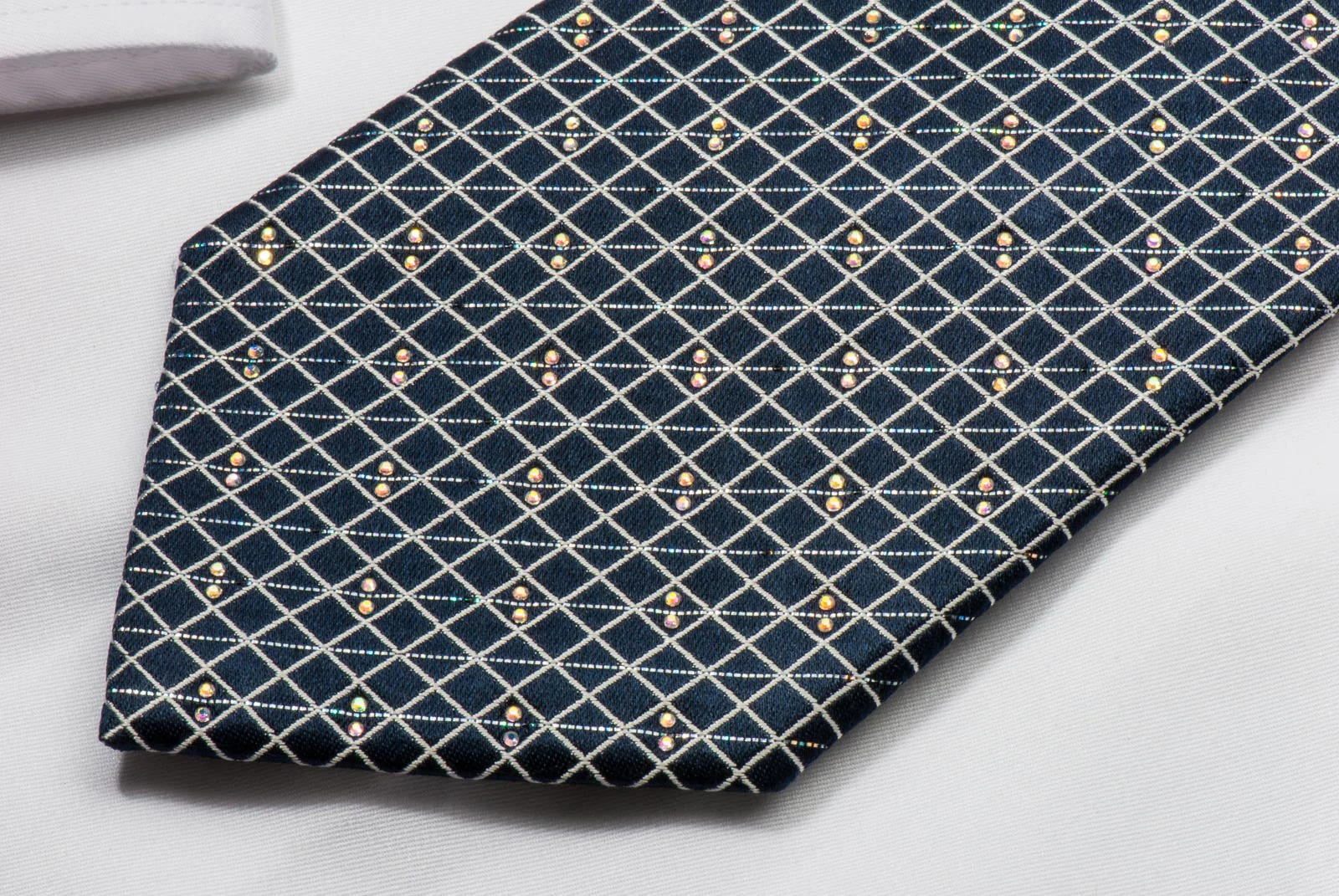 Renoma Silk Rhinestone Necktie Silver Mesh On Black With Diagonal Sparkles - Image 5