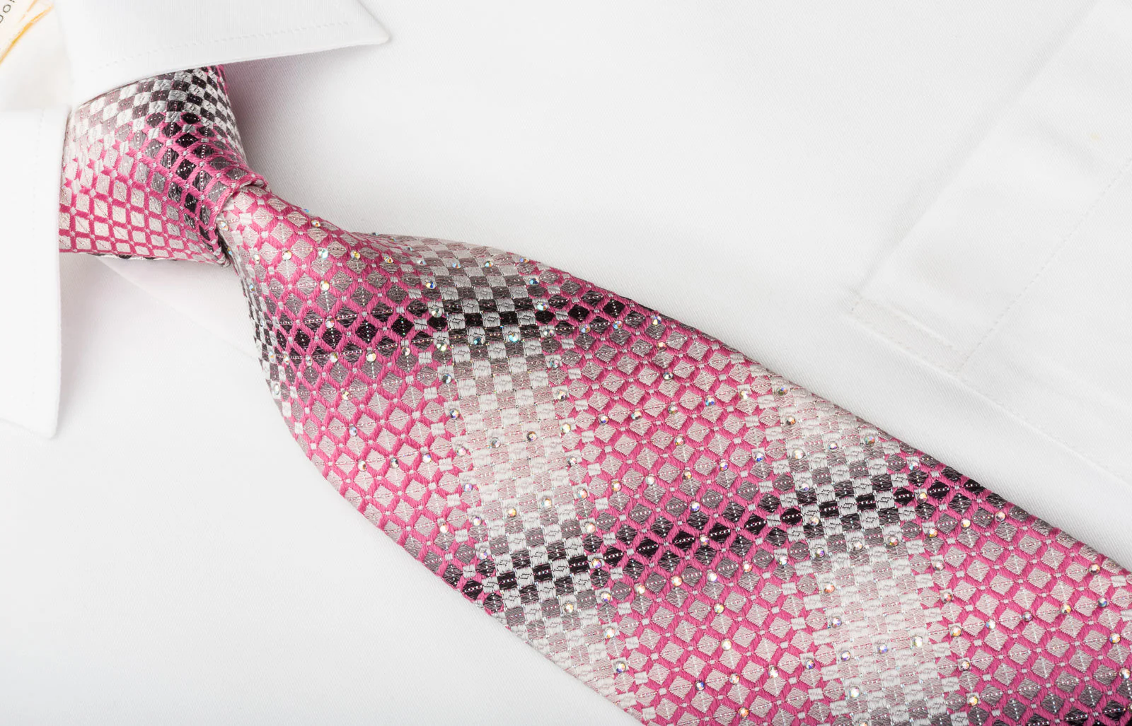 Roberta di Camerino Rhinestone Silk Necktie Pink Trellis On Silver With Sparkles - Image 5
