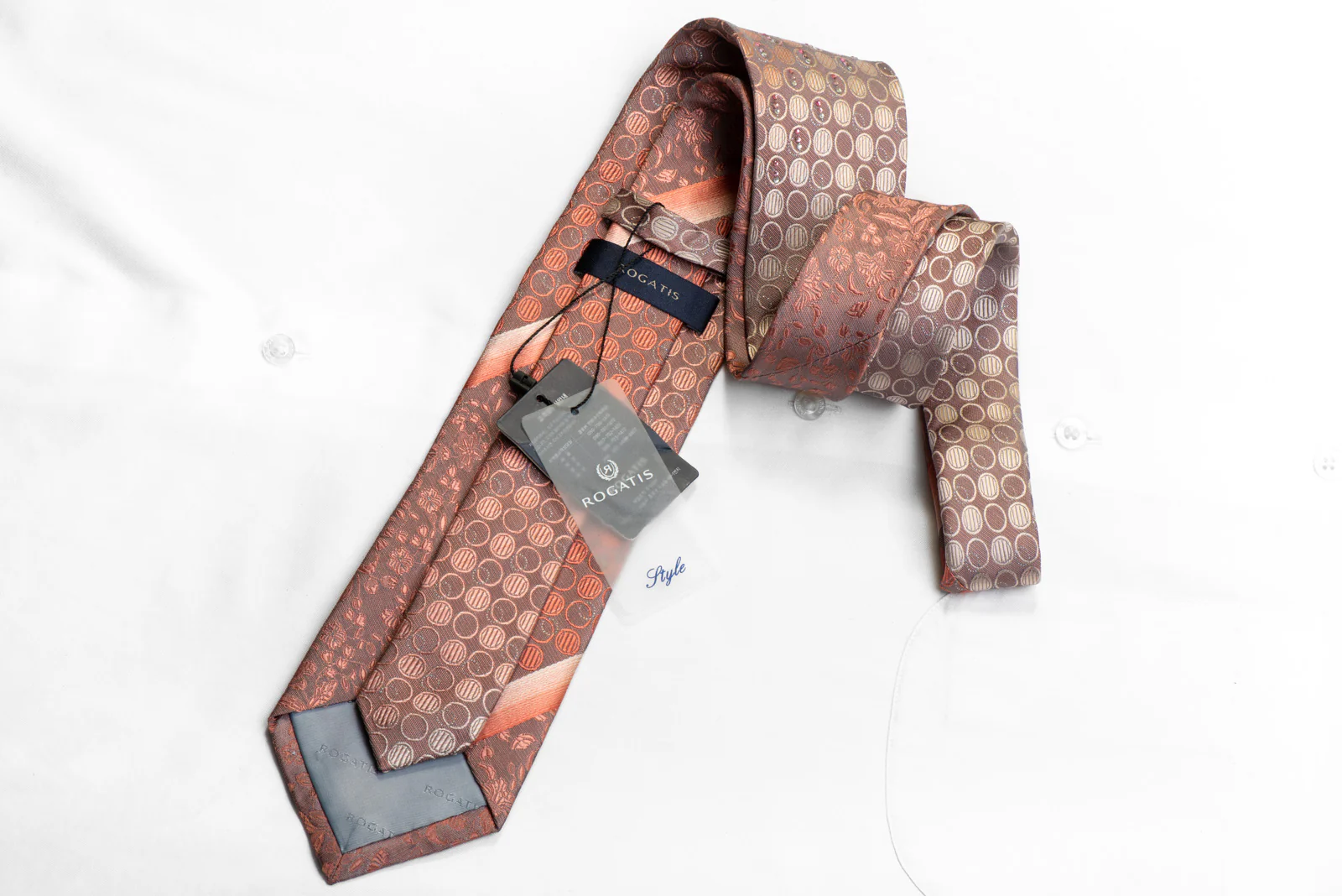 Rogatis Men's Rhinestone Necktie Pink Geometric Floral On Gray - Image 4