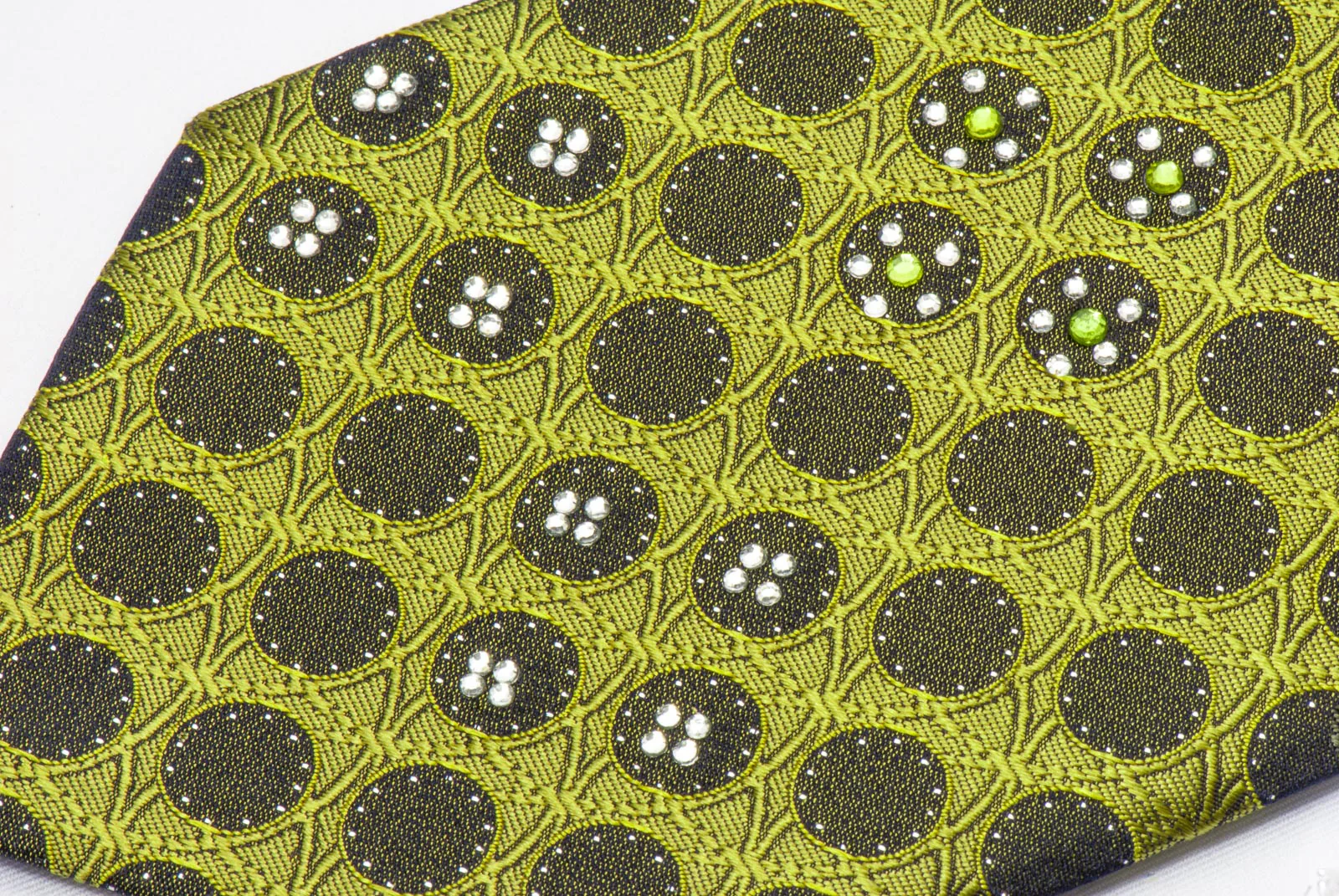 Rogers Dail Men's Rhinestone Silk Necktie Black Circles On Green With Silver Sparkles - Image 5
